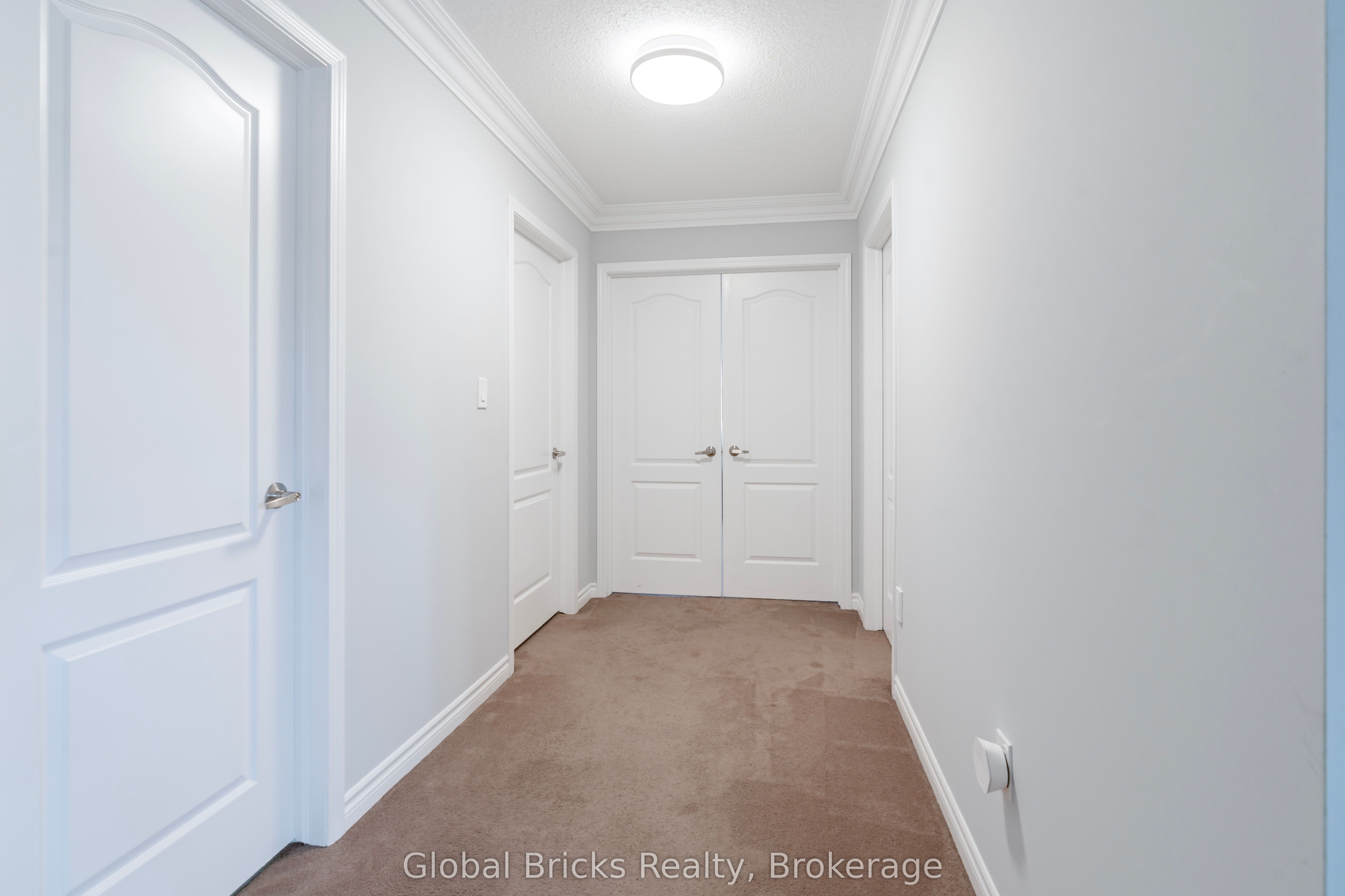 495 Blinco Terrace Property Photo 31
