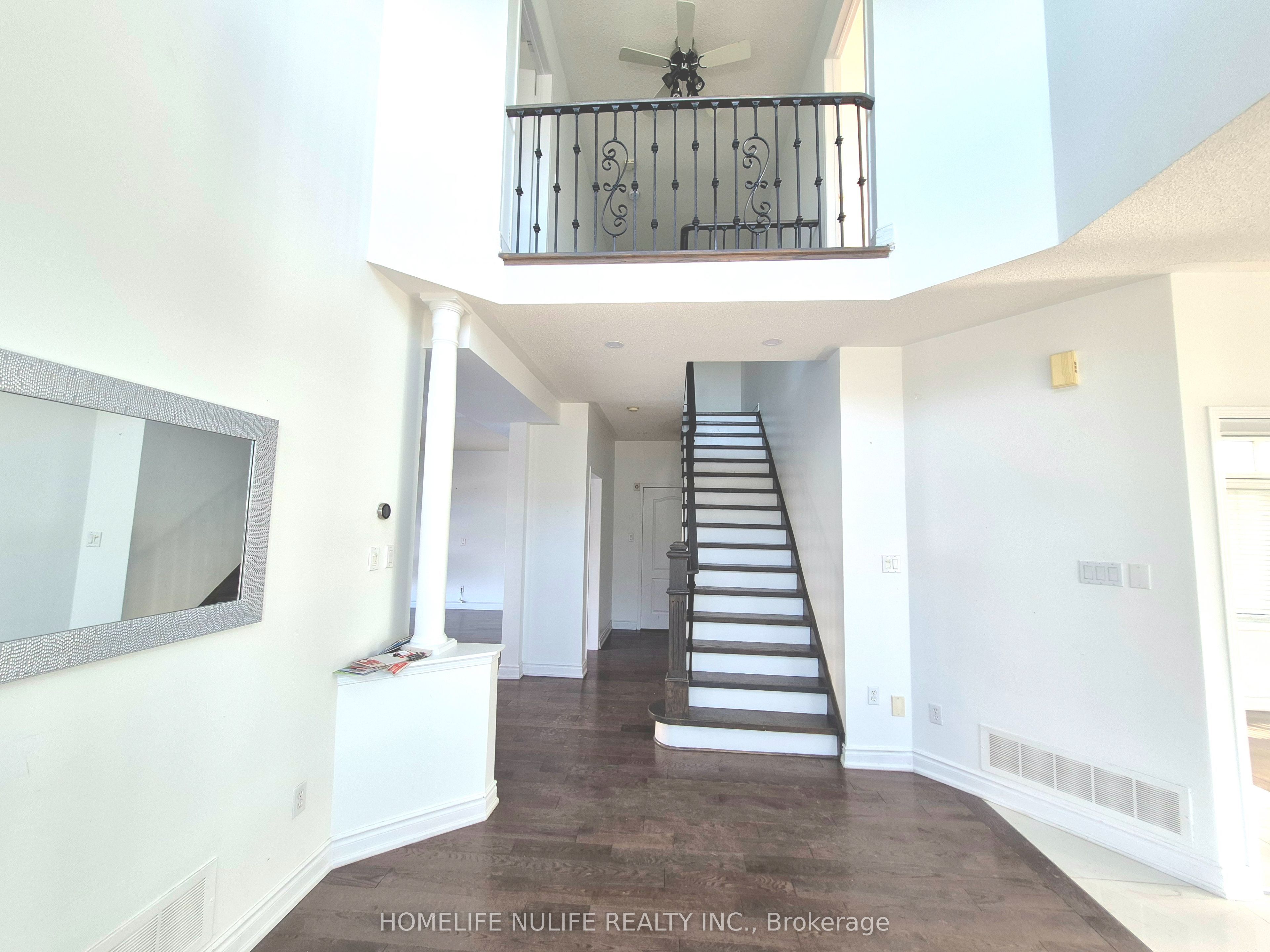 3866 Thomas Street Property Photo 11