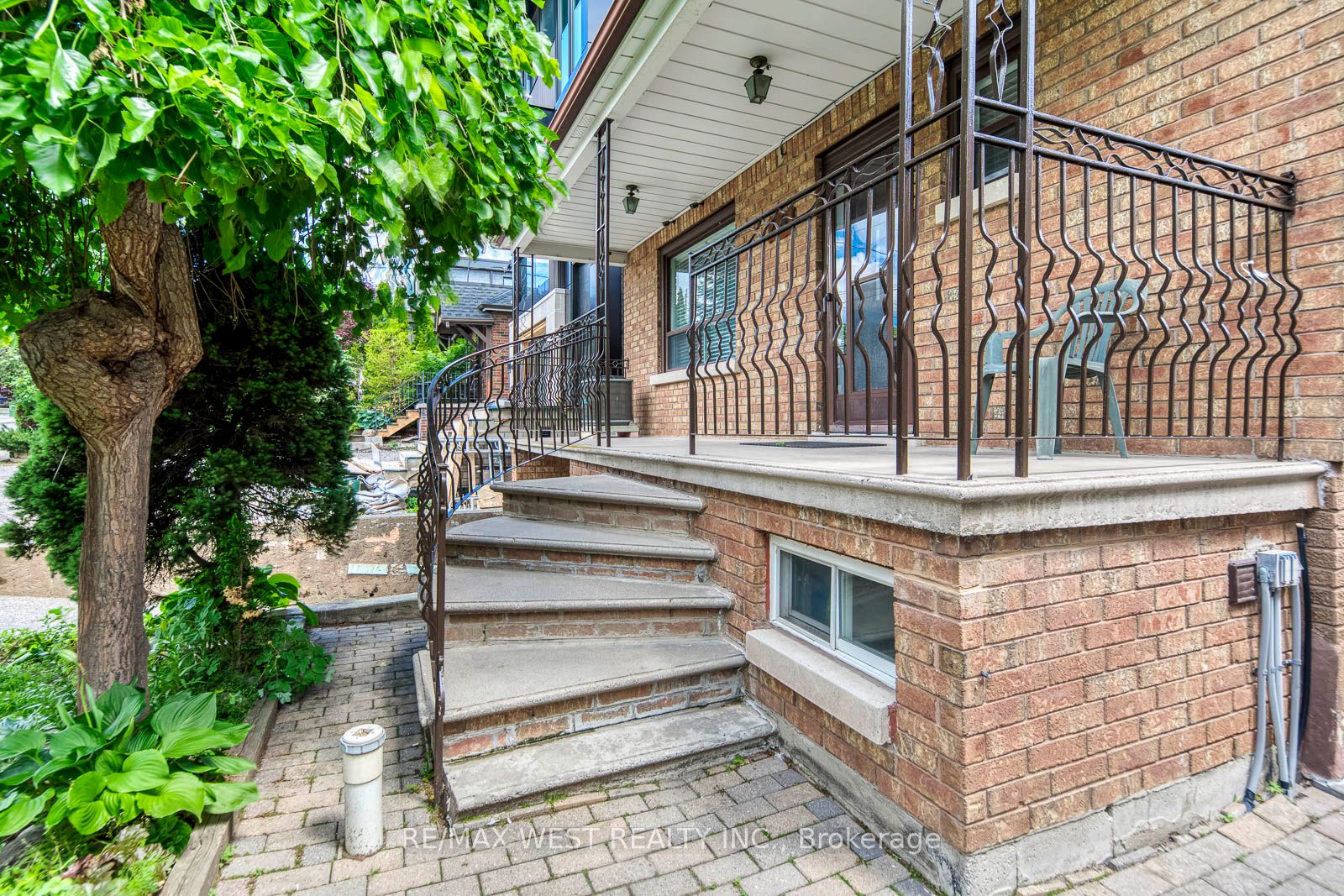 49 Montcalm Avenue Property Photo 3