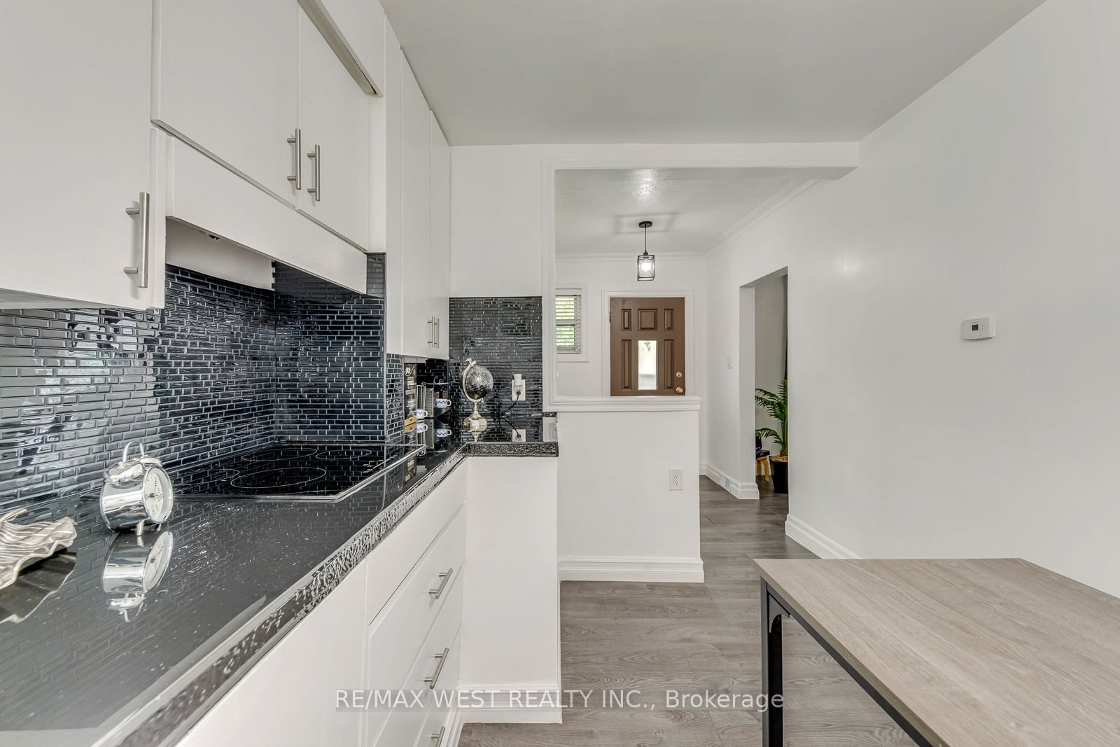 49 Montcalm Avenue Property Photo 15