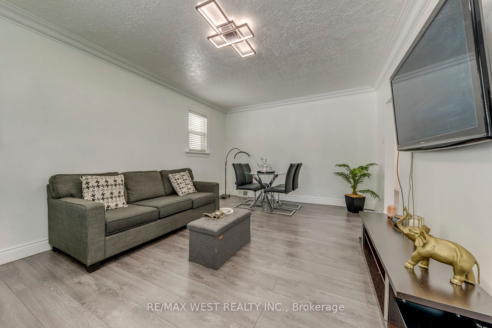 49 Montcalm Avenue Property Photo 20