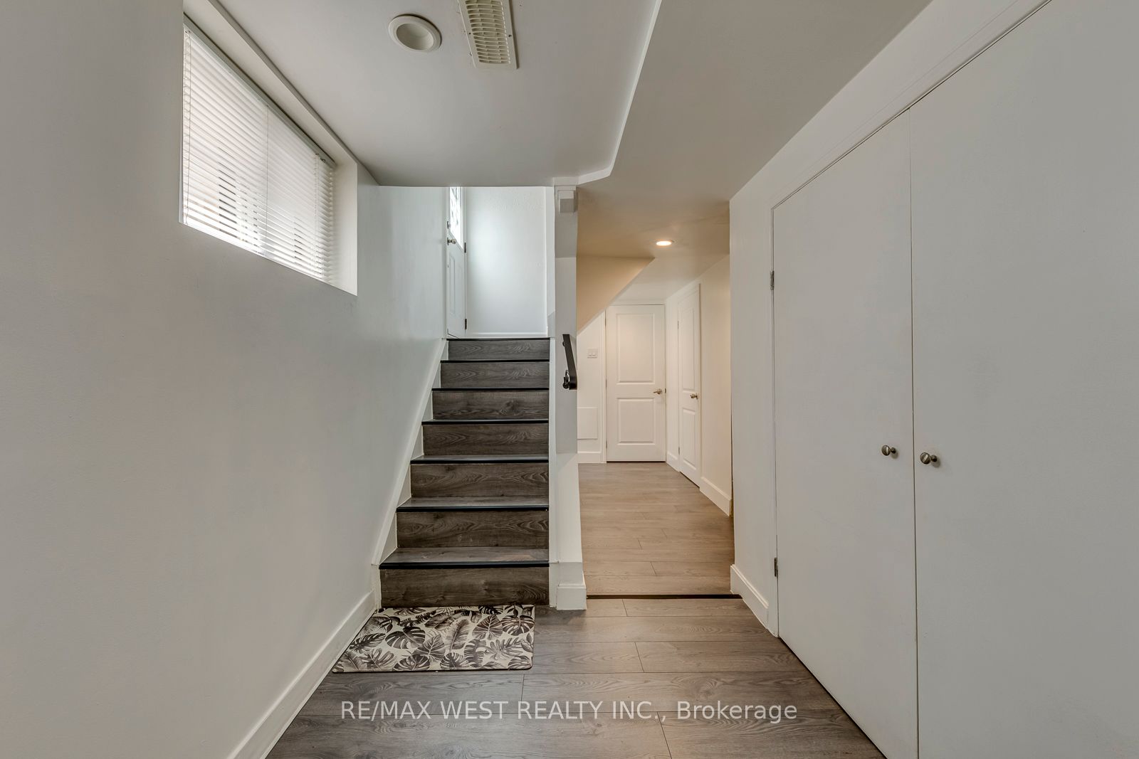 49 Montcalm Avenue Property Photo 40