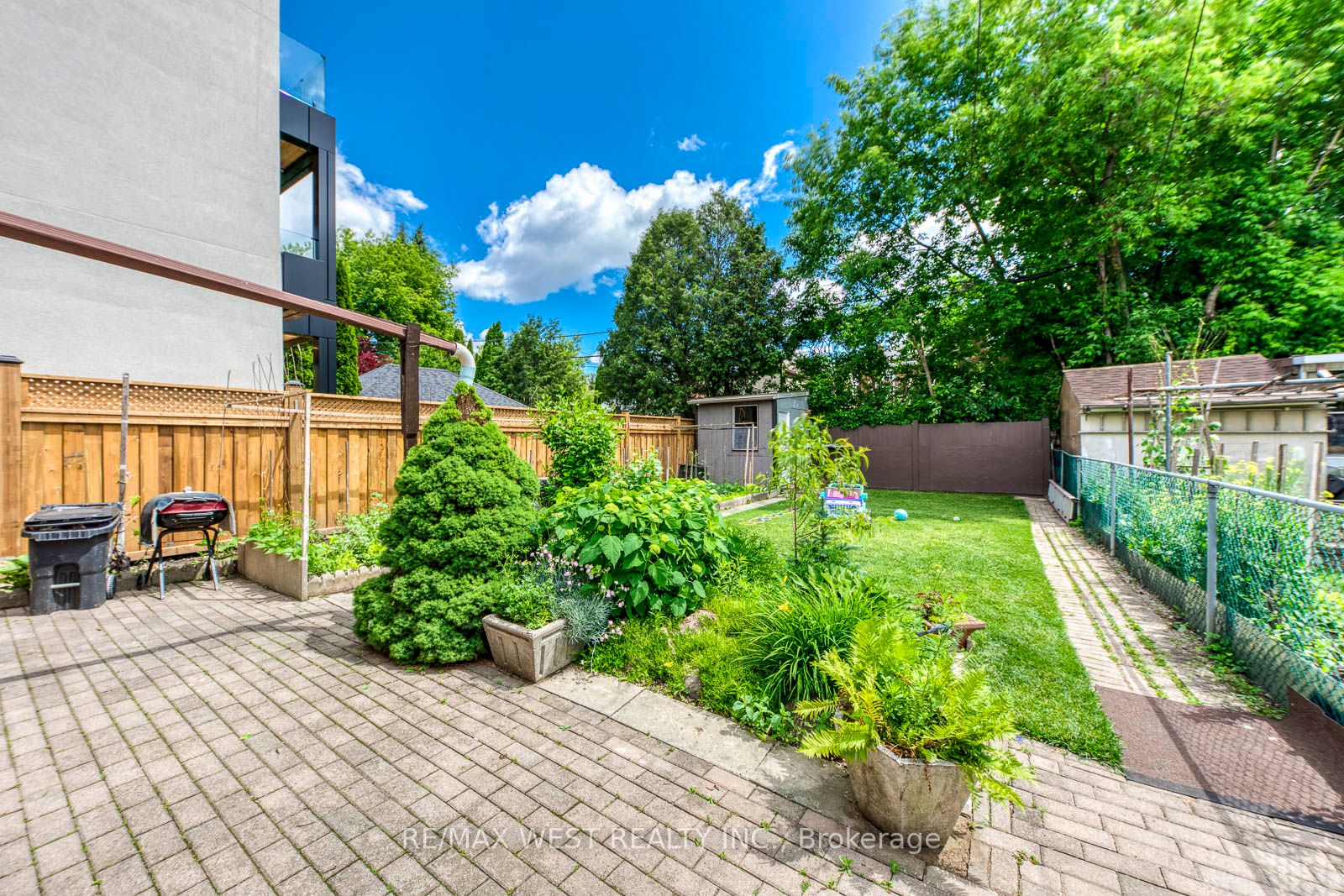 49 Montcalm Avenue Property Photo 43