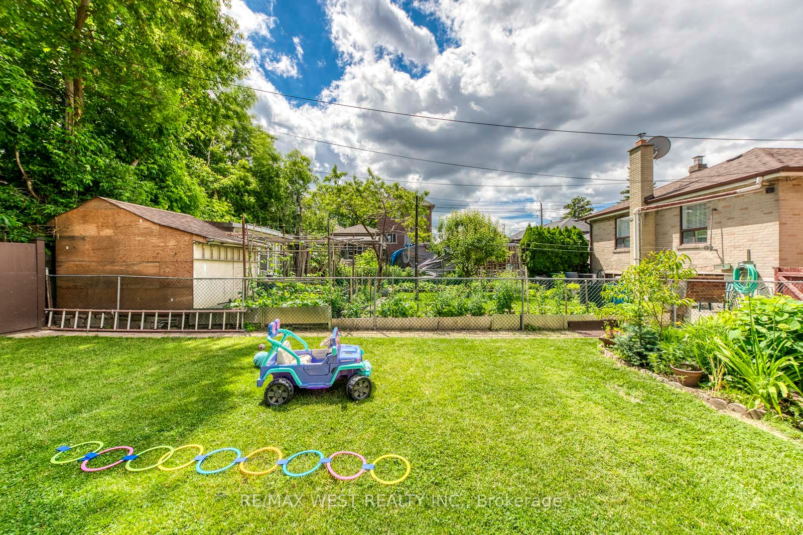49 Montcalm Avenue Property Photo 46