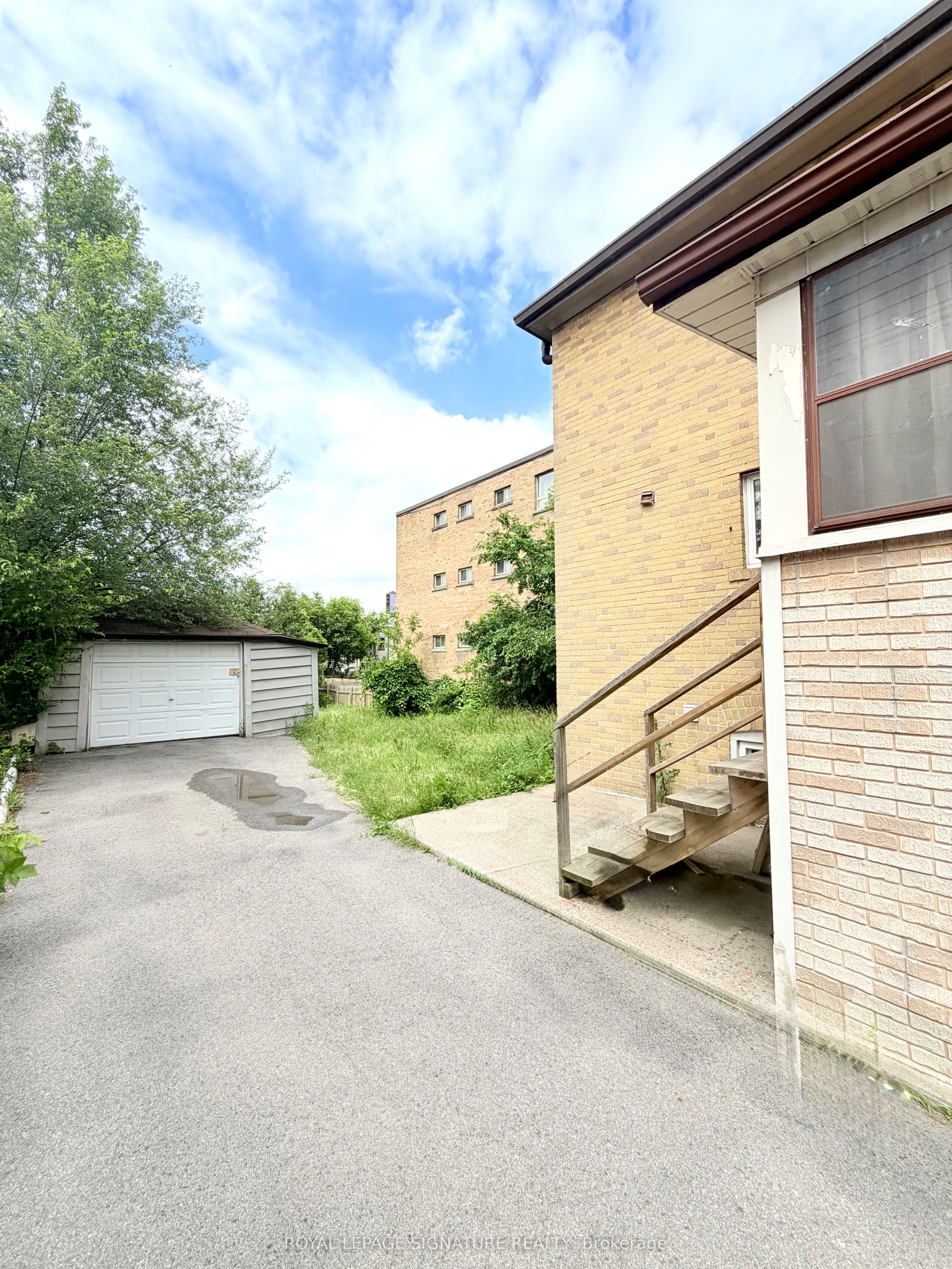 224 King Street Property Photo 4