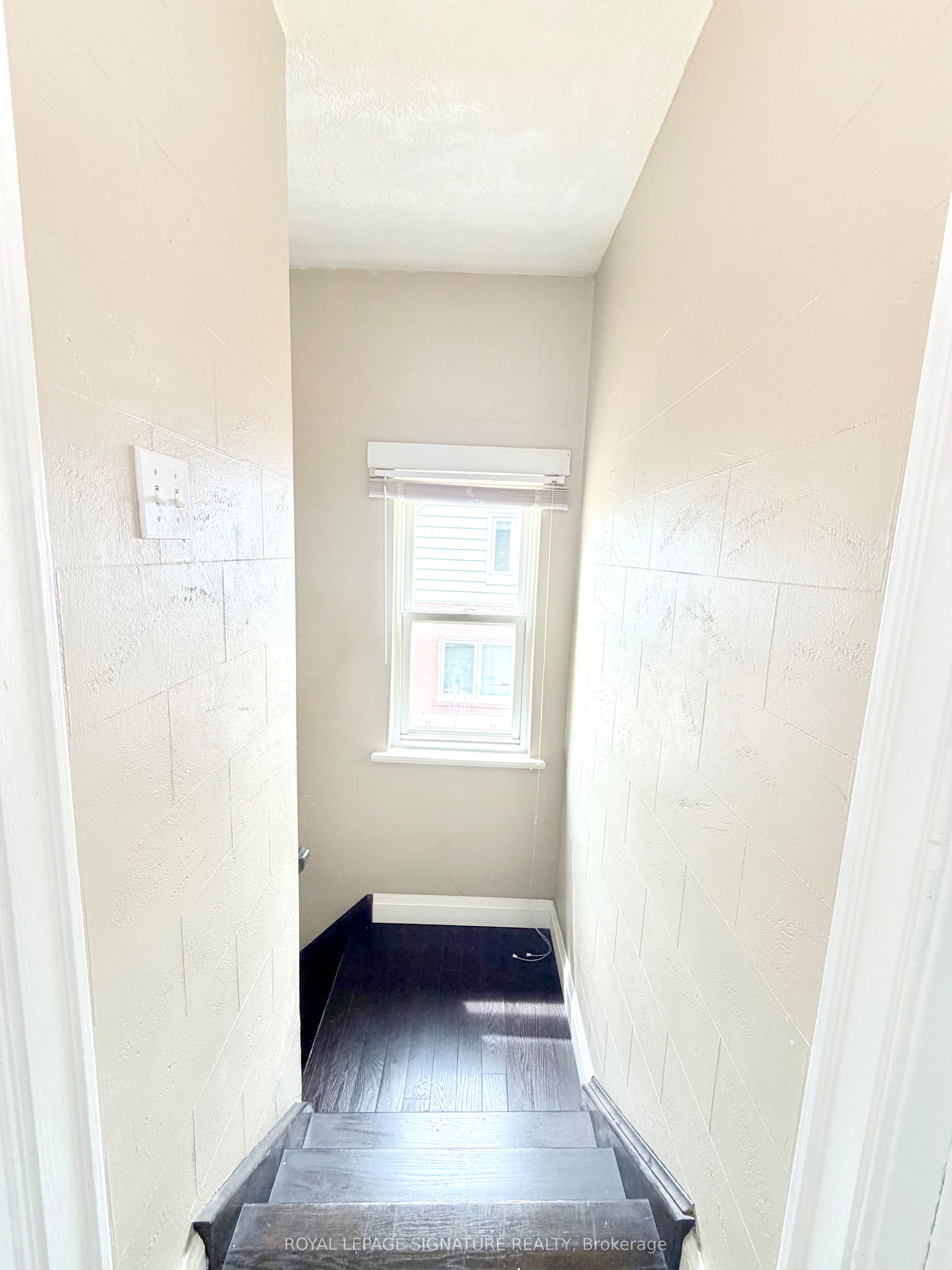 224 King Street Property Photo 25