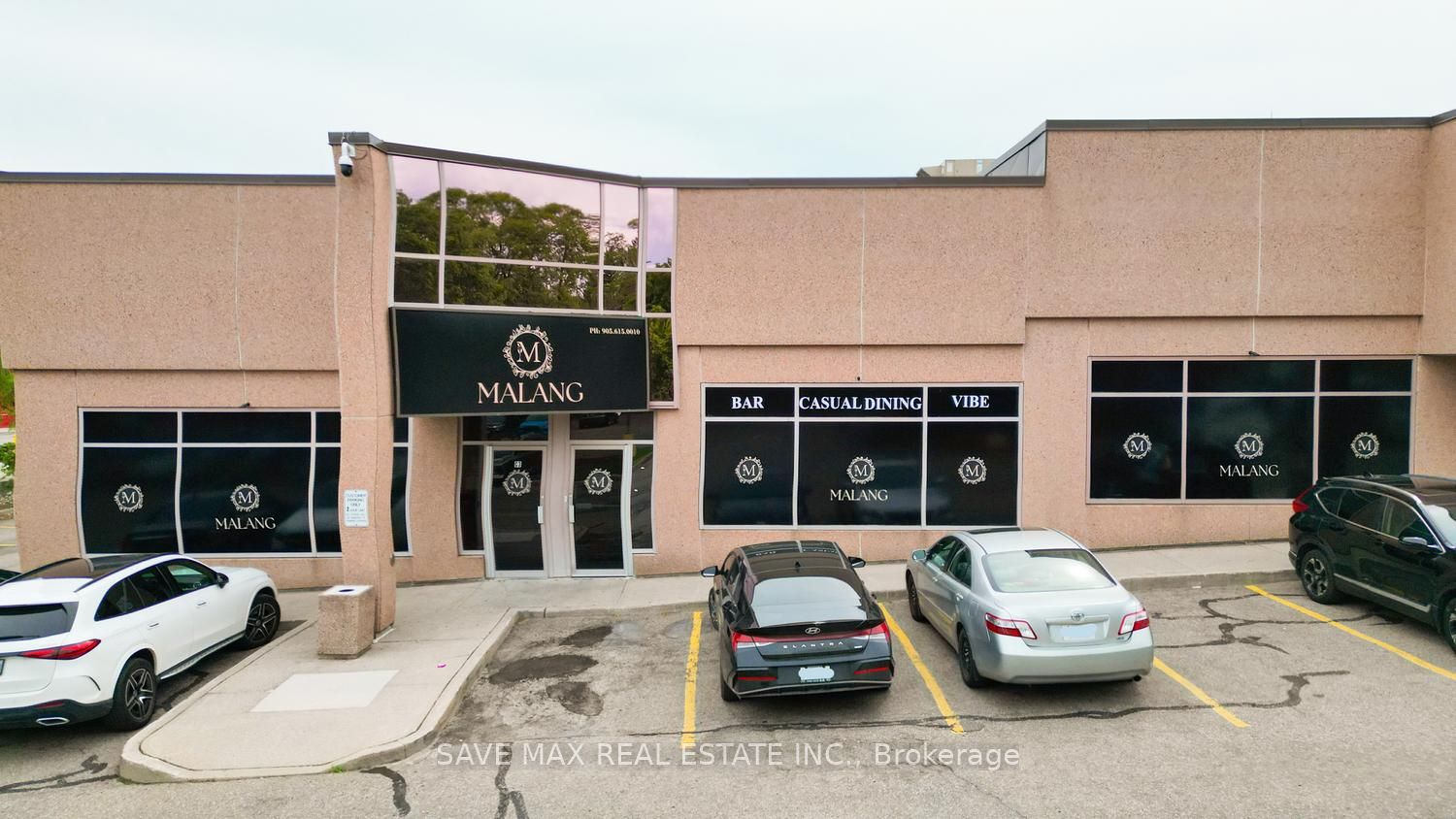 918 Dundas Street E C2-c3 Property Photo 1