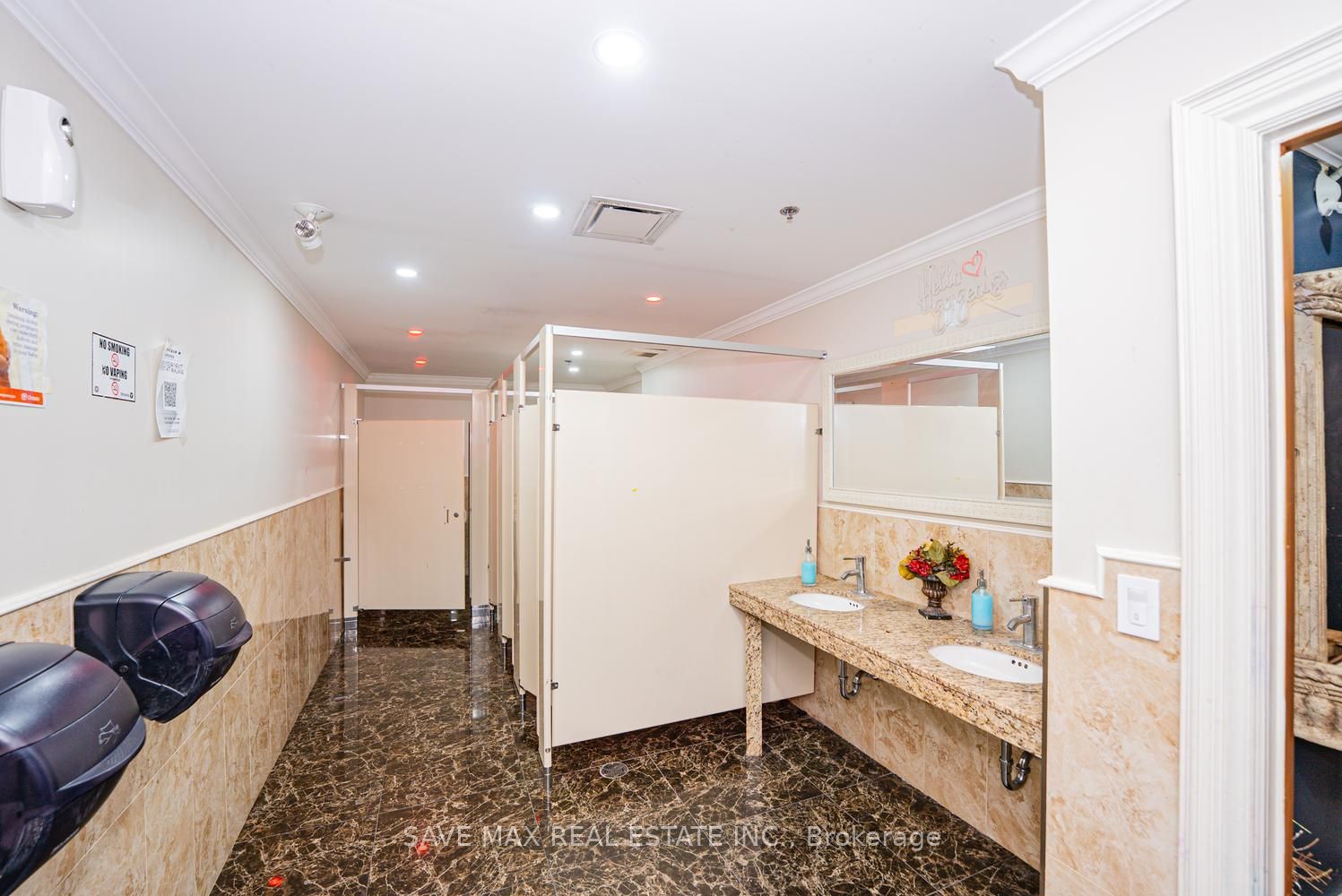 918 Dundas Street E C2-c3 Property Photo 29