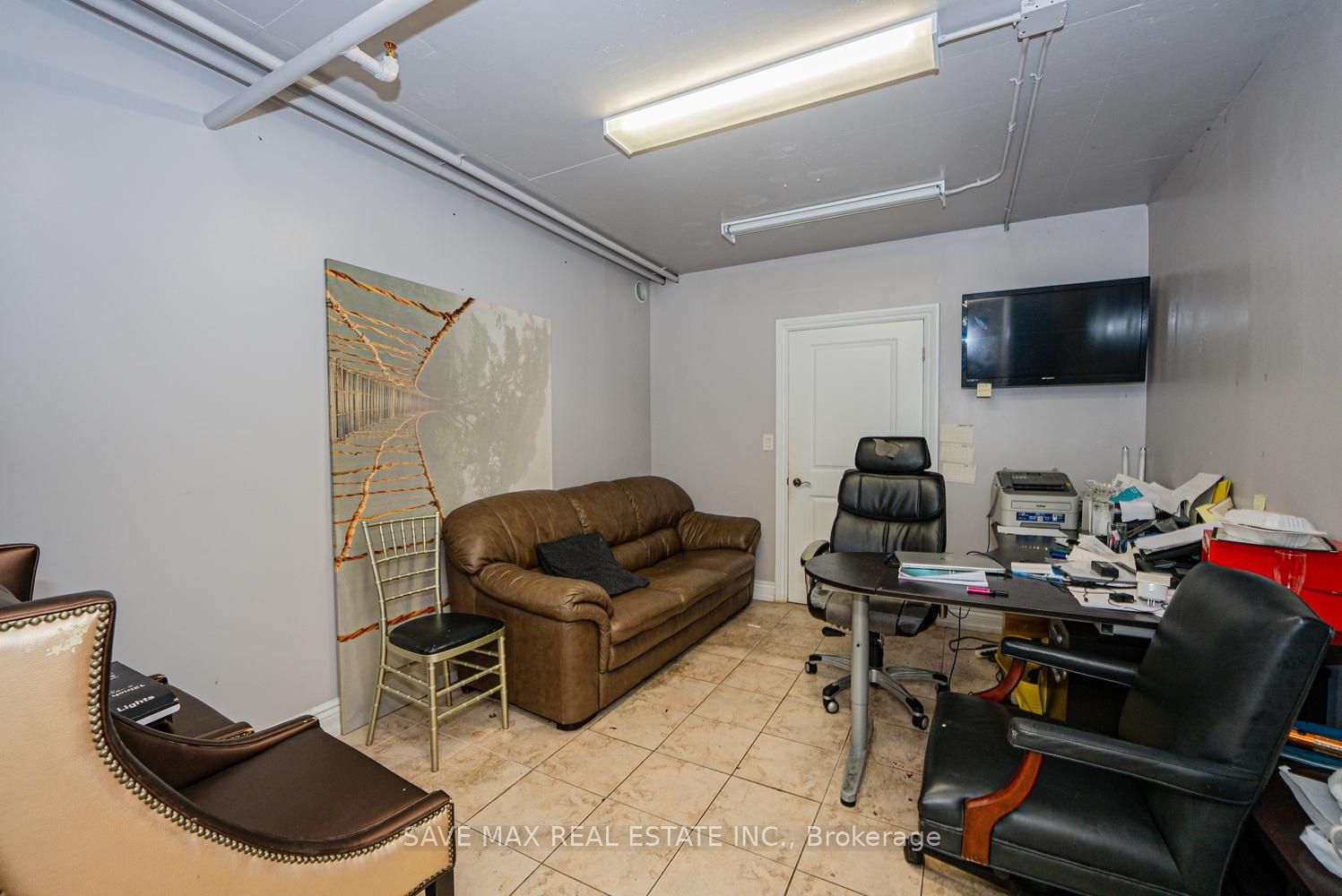 918 Dundas Street E C2-c3 Property Photo 32