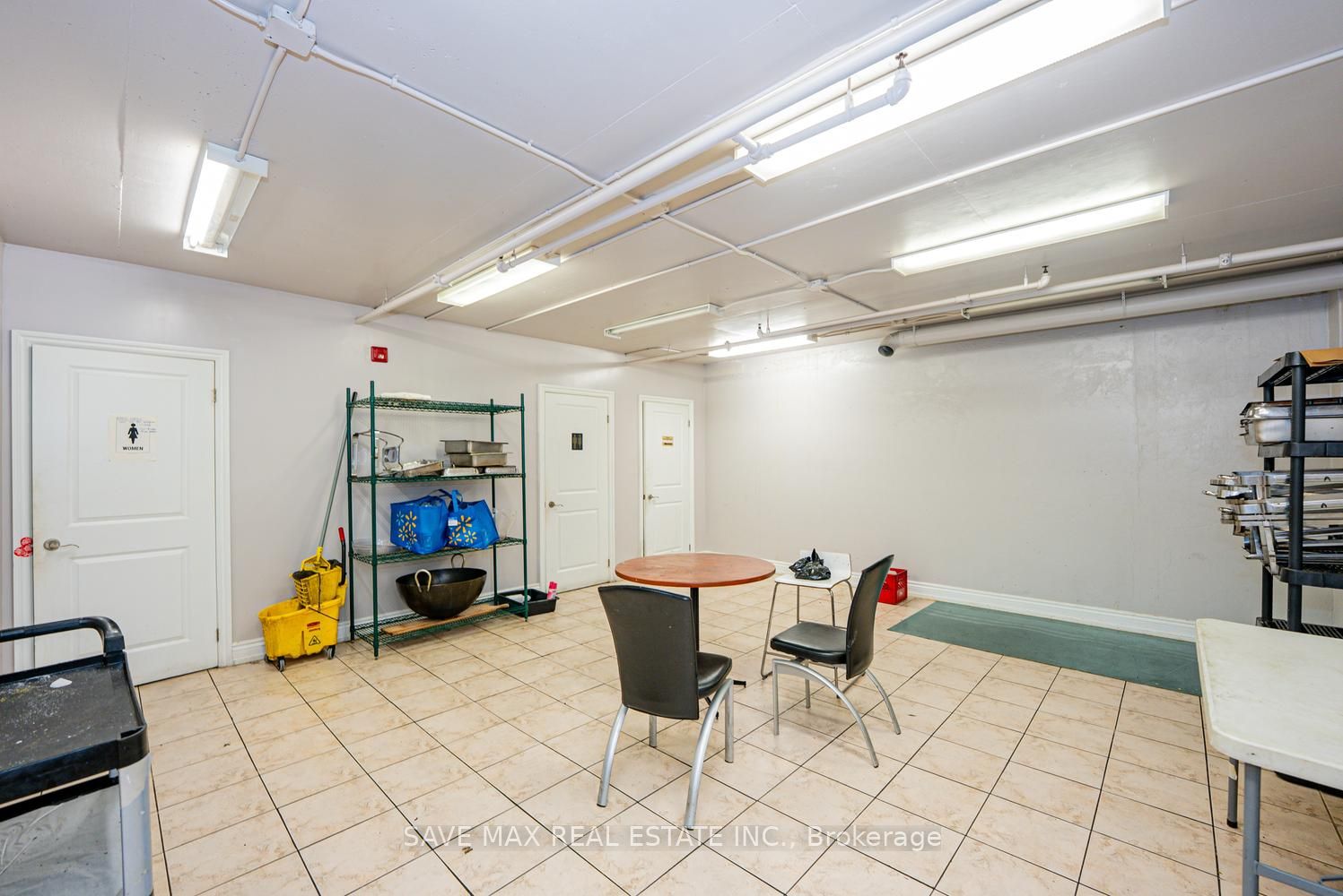 918 Dundas Street E C2-c3 Property Photo 34