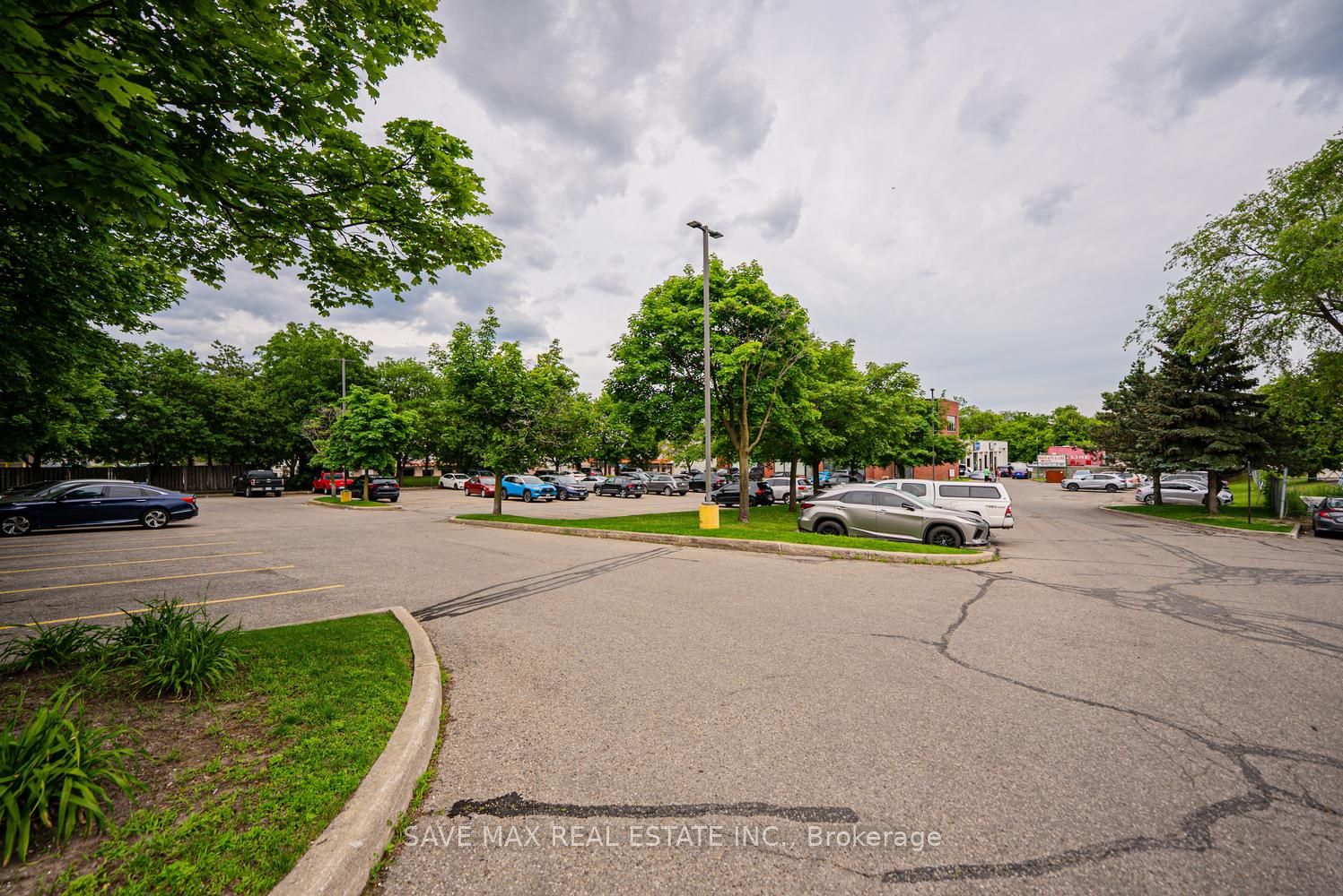 918 Dundas Street E C2-c3 Property Photo 45