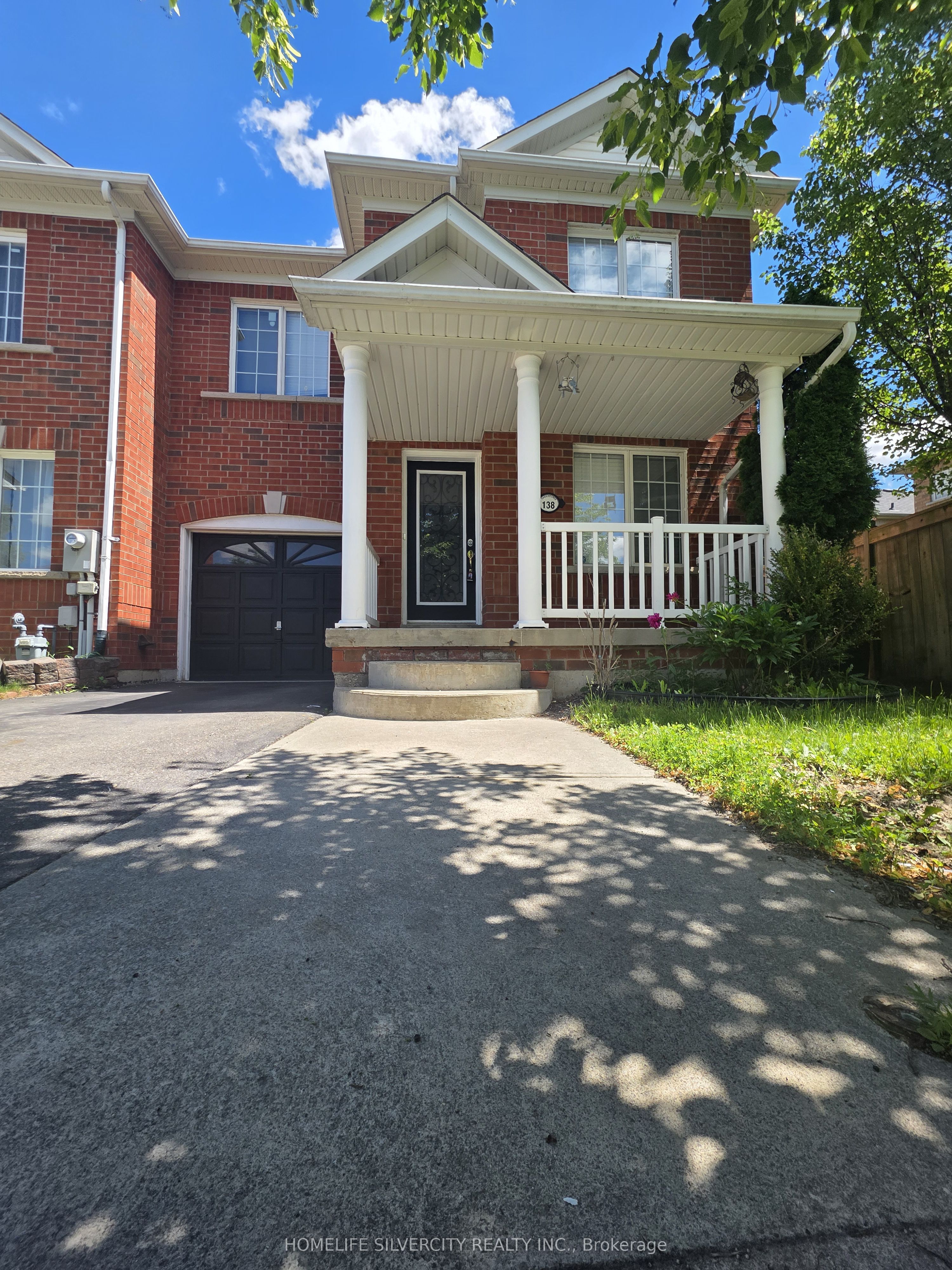 138 Tianalee Crescent Property Photo 2