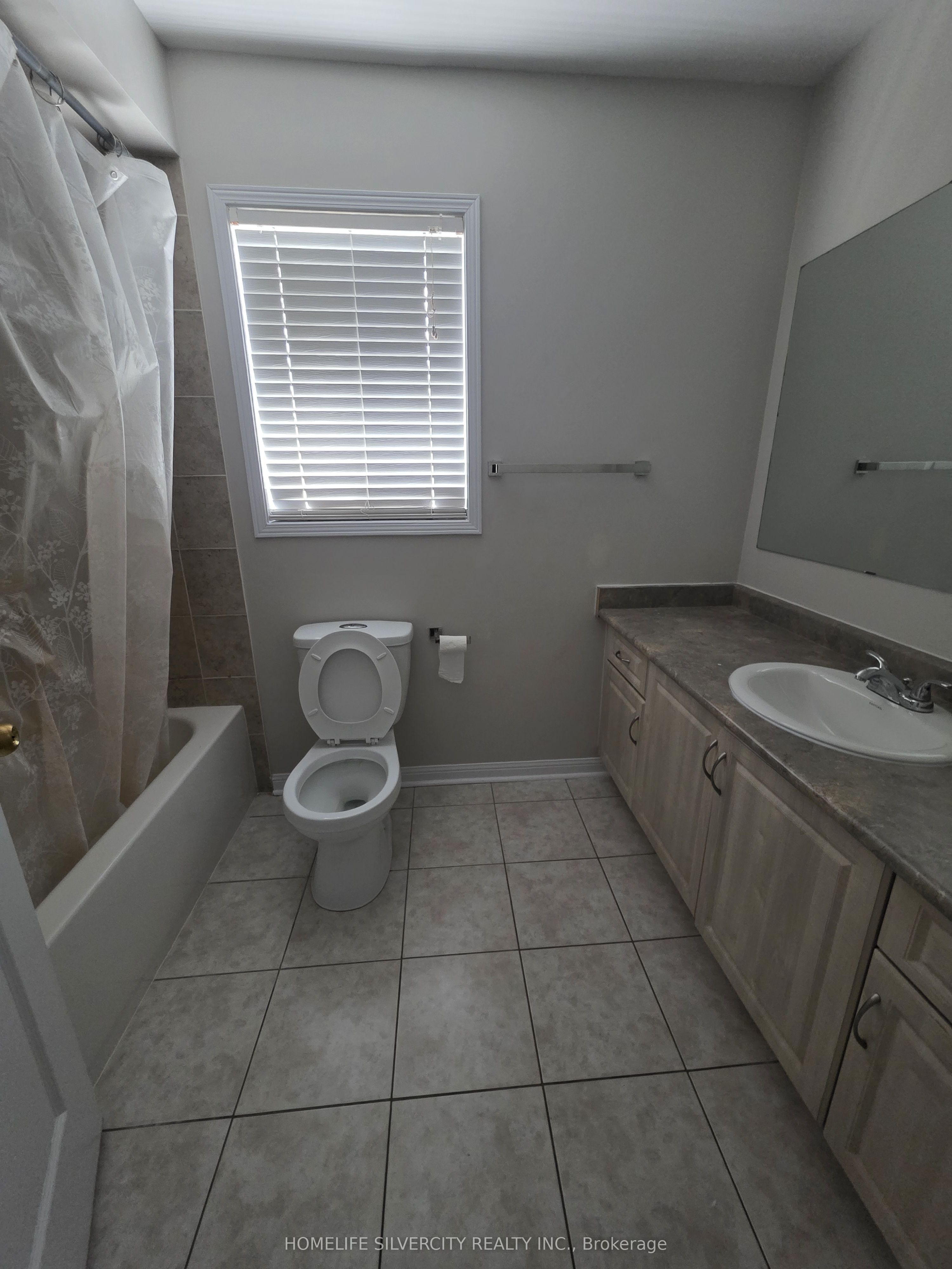 138 Tianalee Crescent Property Photo 11