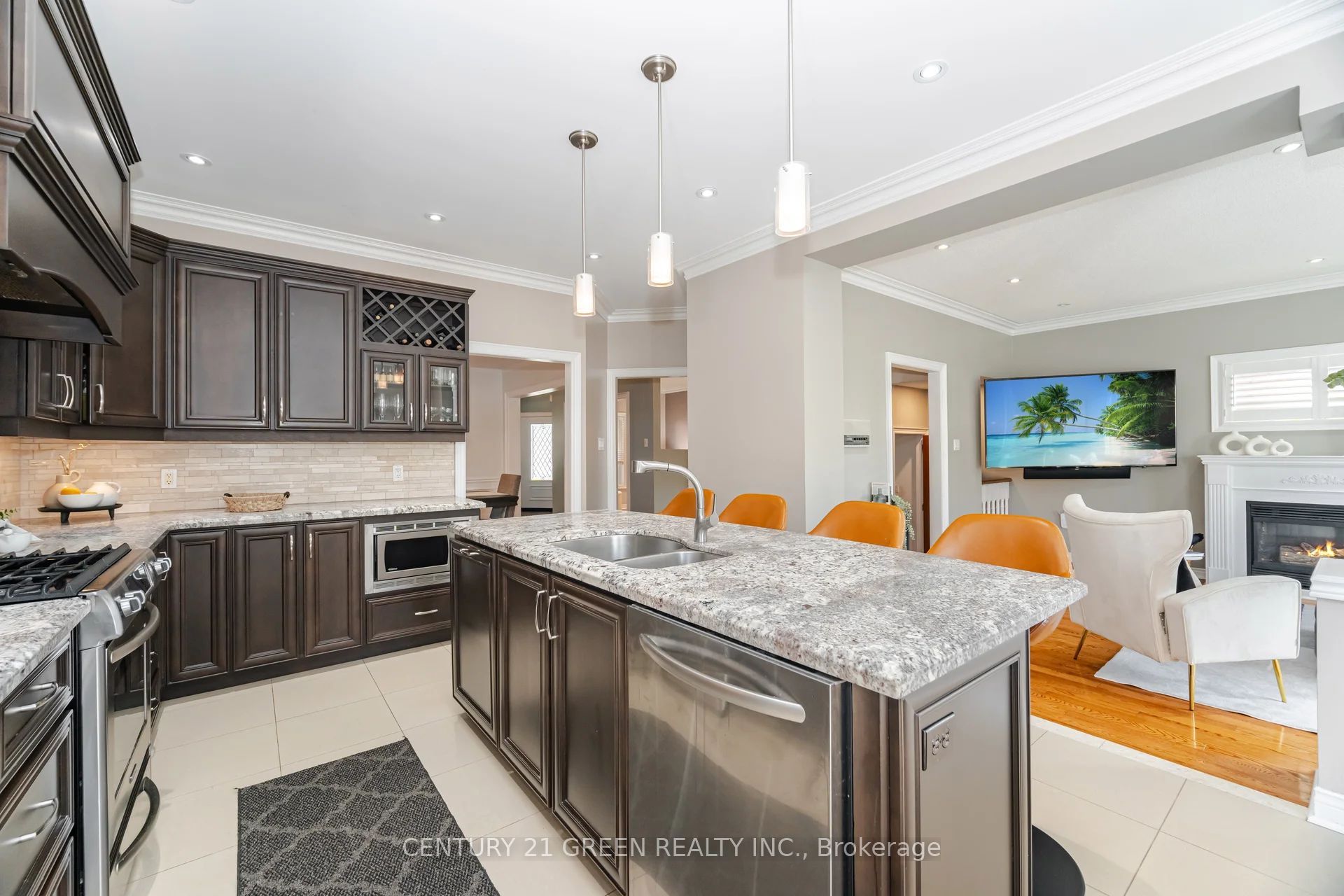 193 Royal Valley Drive Property Photo 15