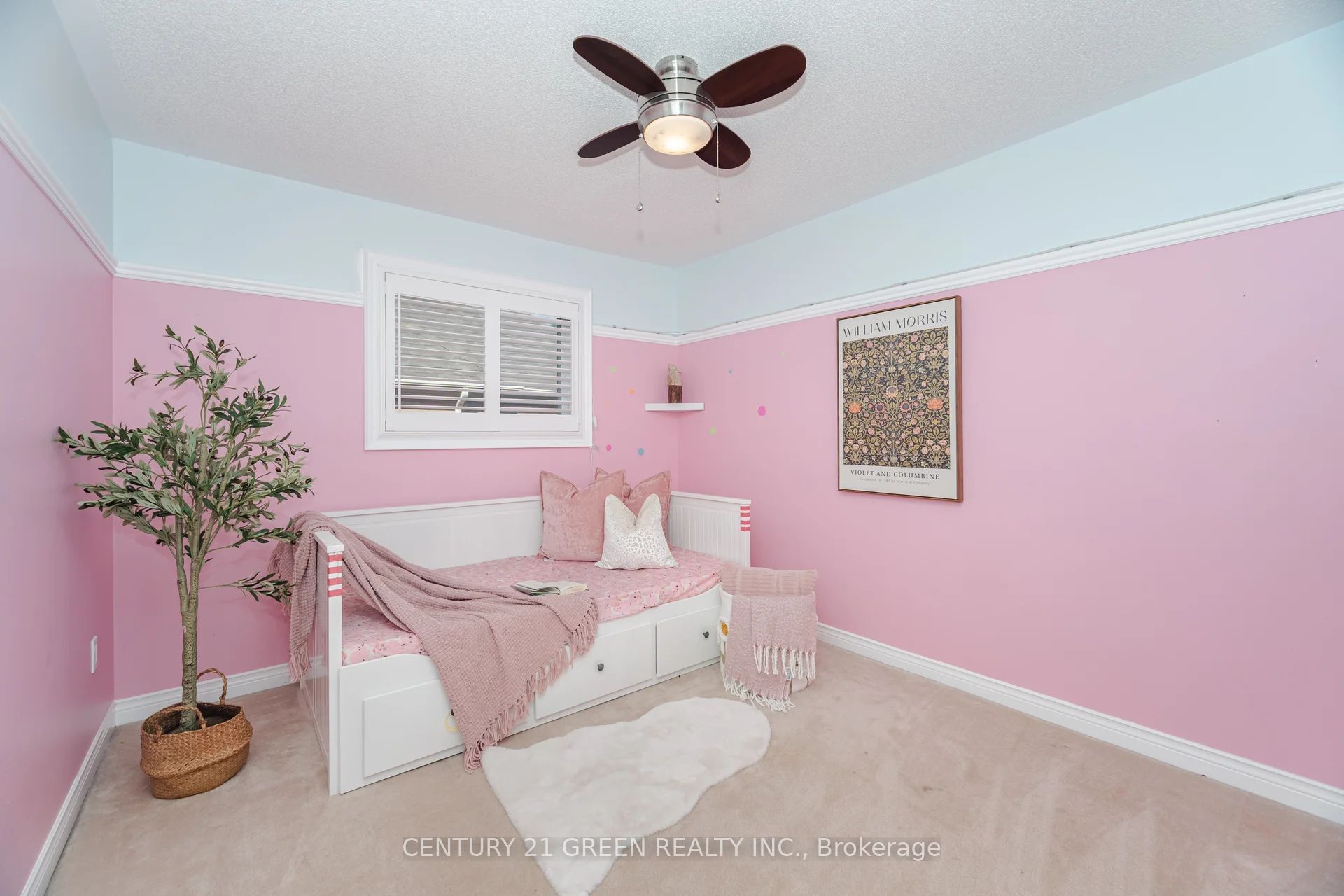 193 Royal Valley Drive Property Photo 42