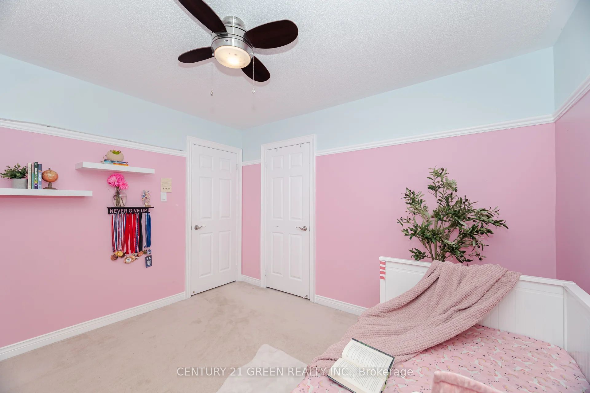 193 Royal Valley Drive Property Photo 43