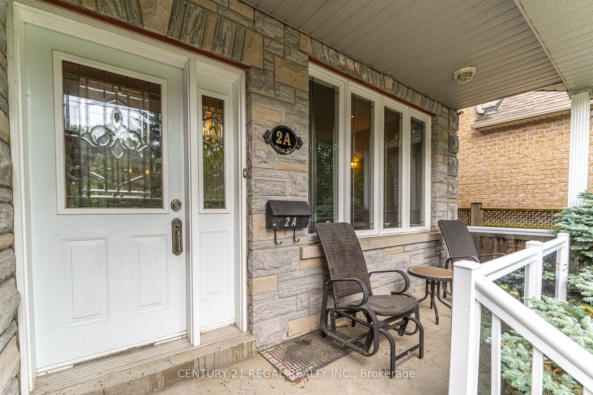 2a Twenty Eighth Street Property Photo 2