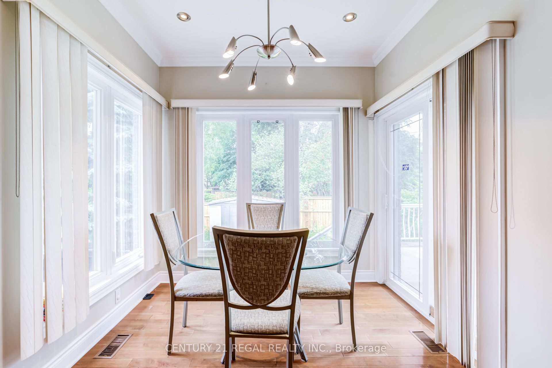 2a Twenty Eighth Street Property Photo 6