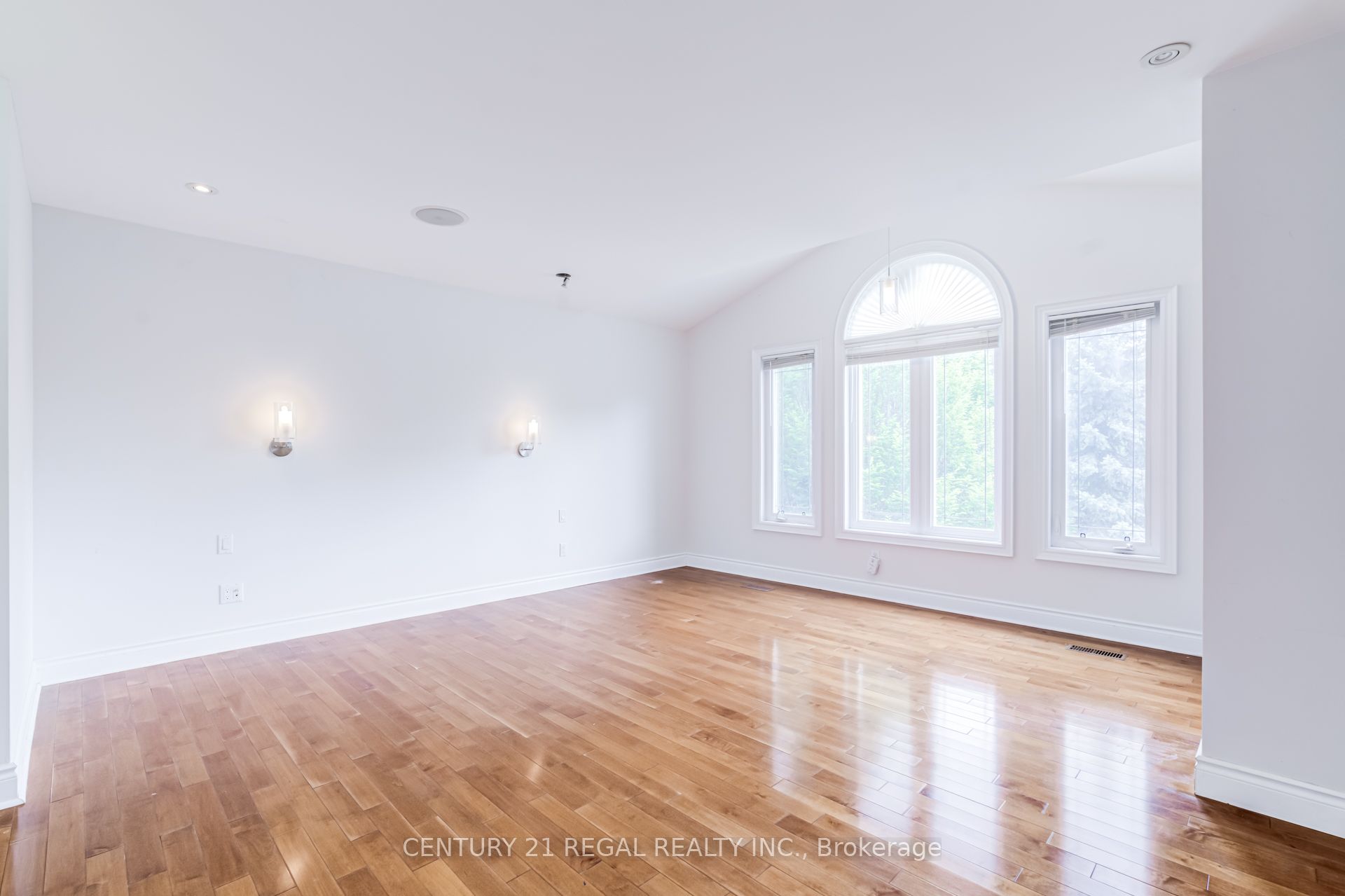 2a Twenty Eighth Street Property Photo 16