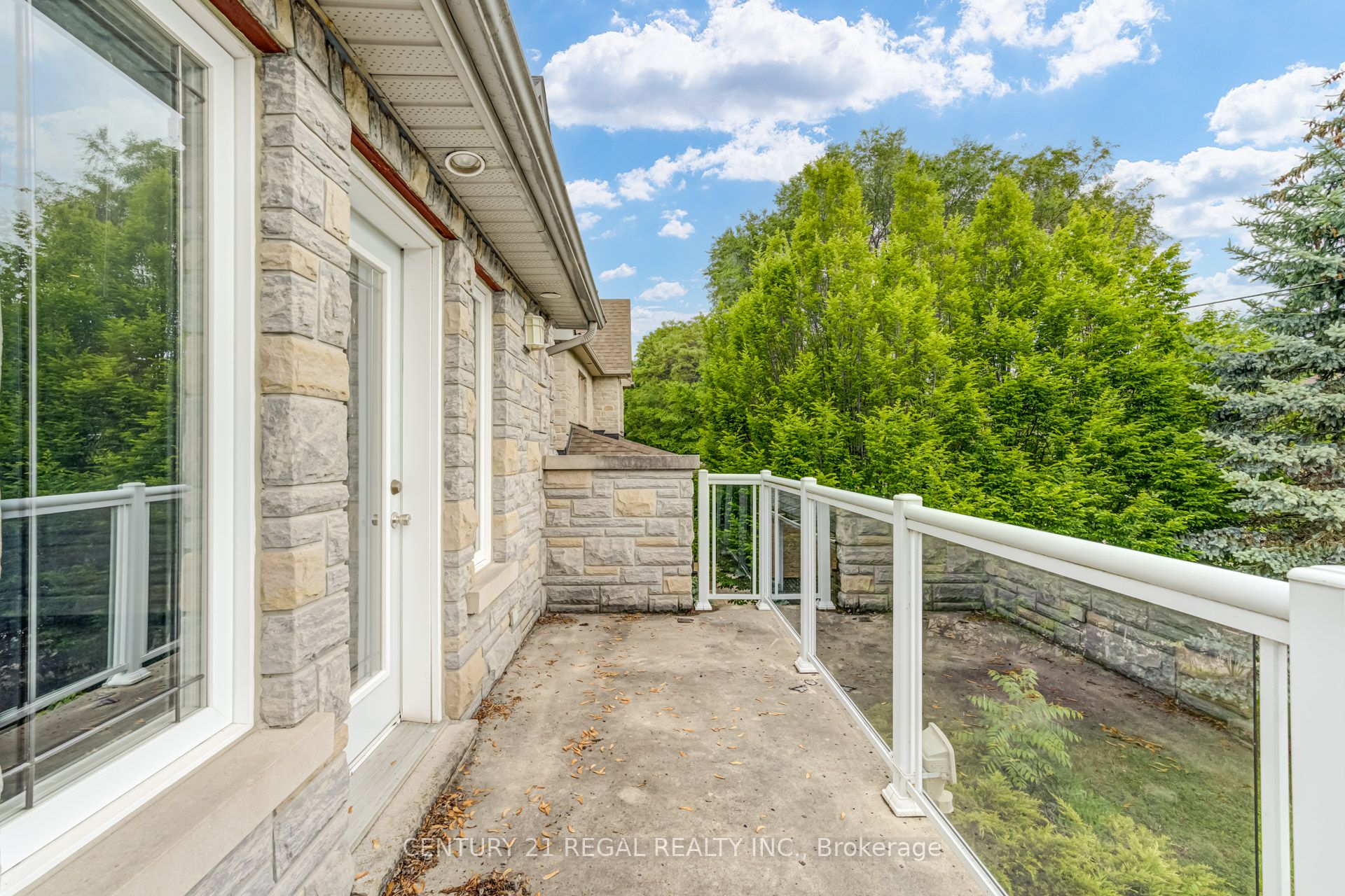 2a Twenty Eighth Street Property Photo 21