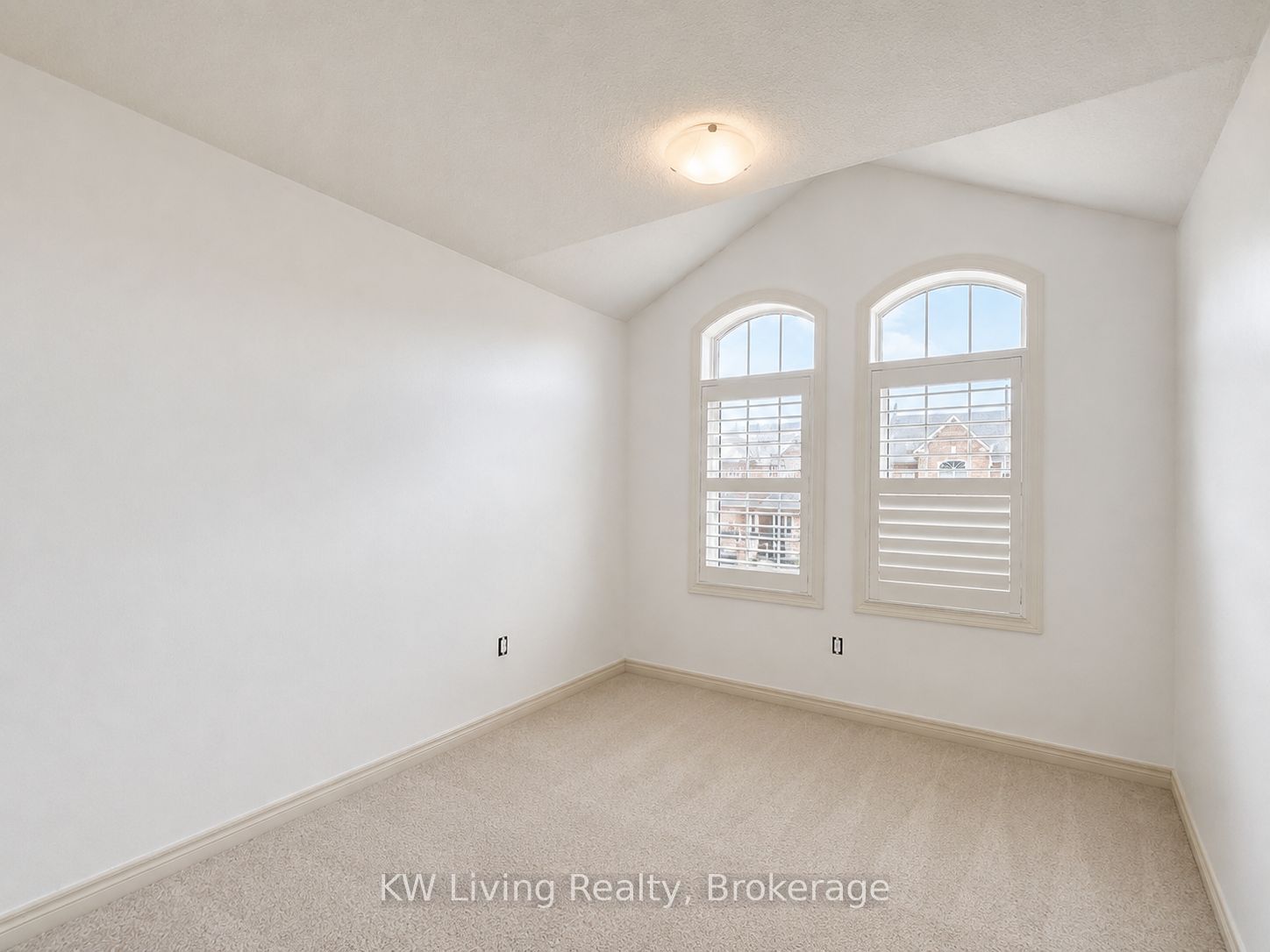 12 Rangemore Road Property Photo 17