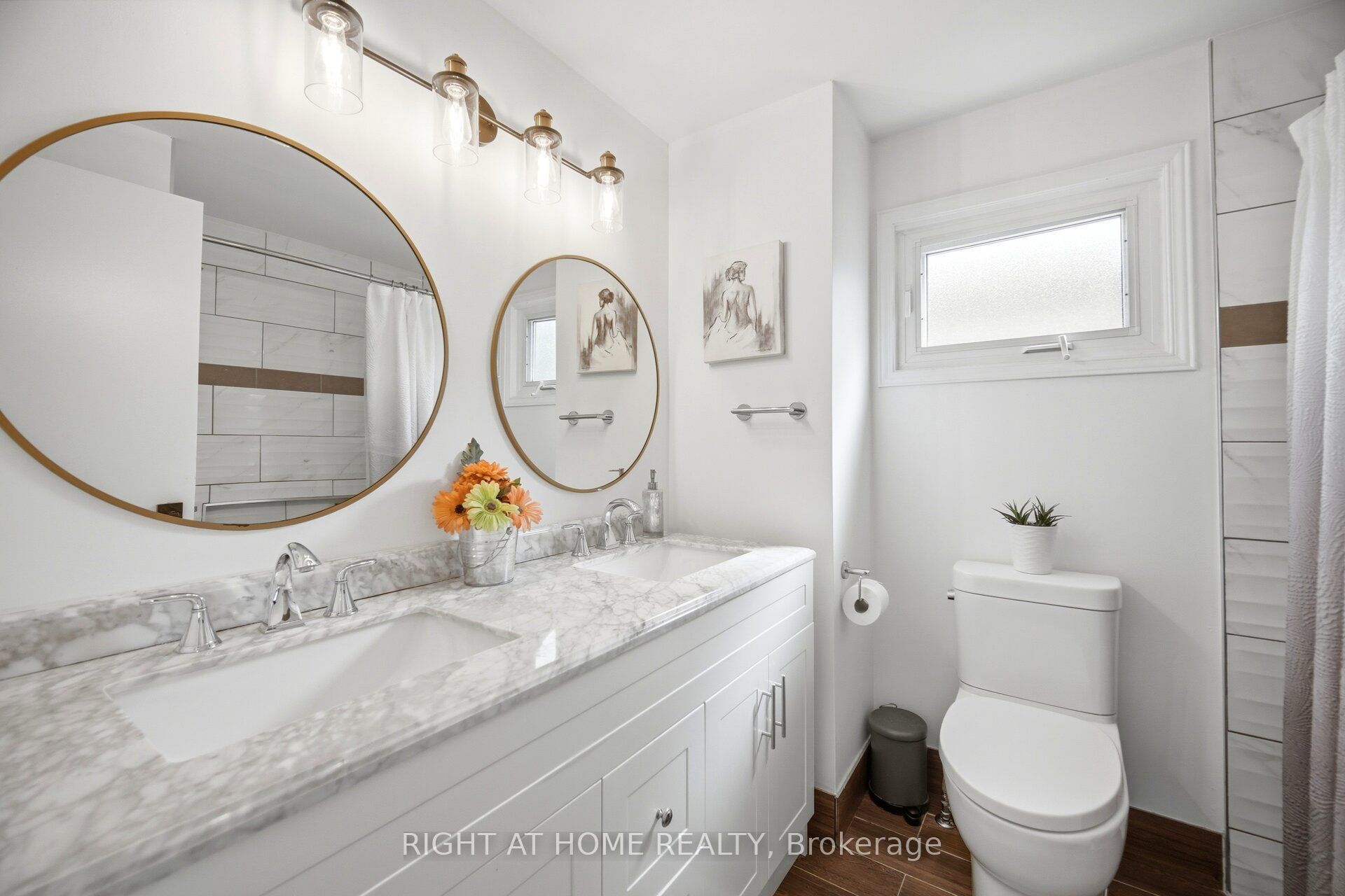 7013 Hickling Crescent Property Photo 30
