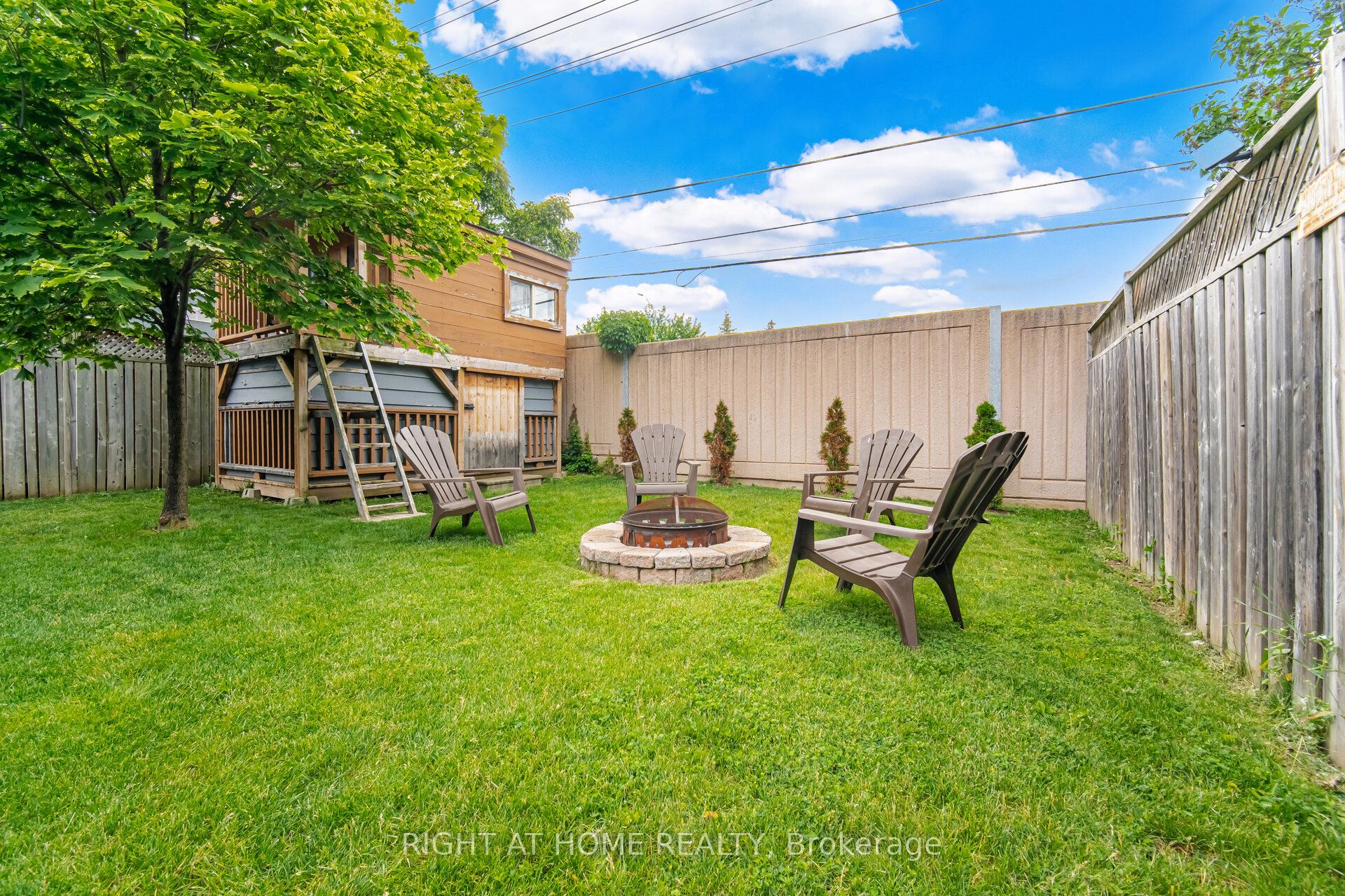 7013 Hickling Crescent Property Photo 46