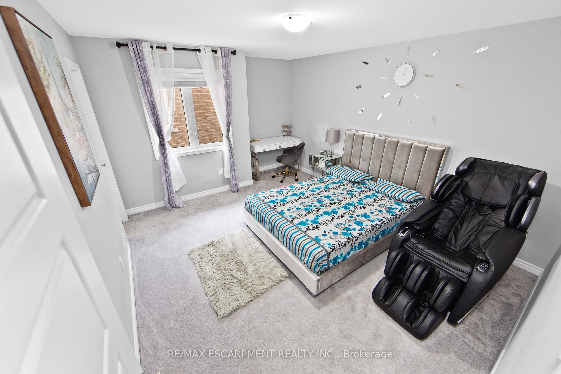 307 Hinton Terrace Property Photo 17