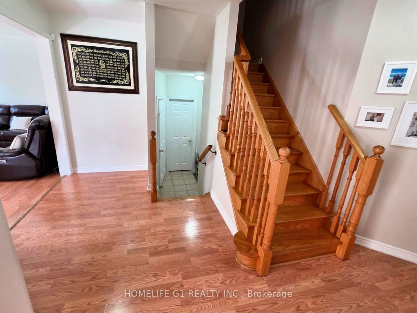 62 Dewside Drive E Property Photo 9