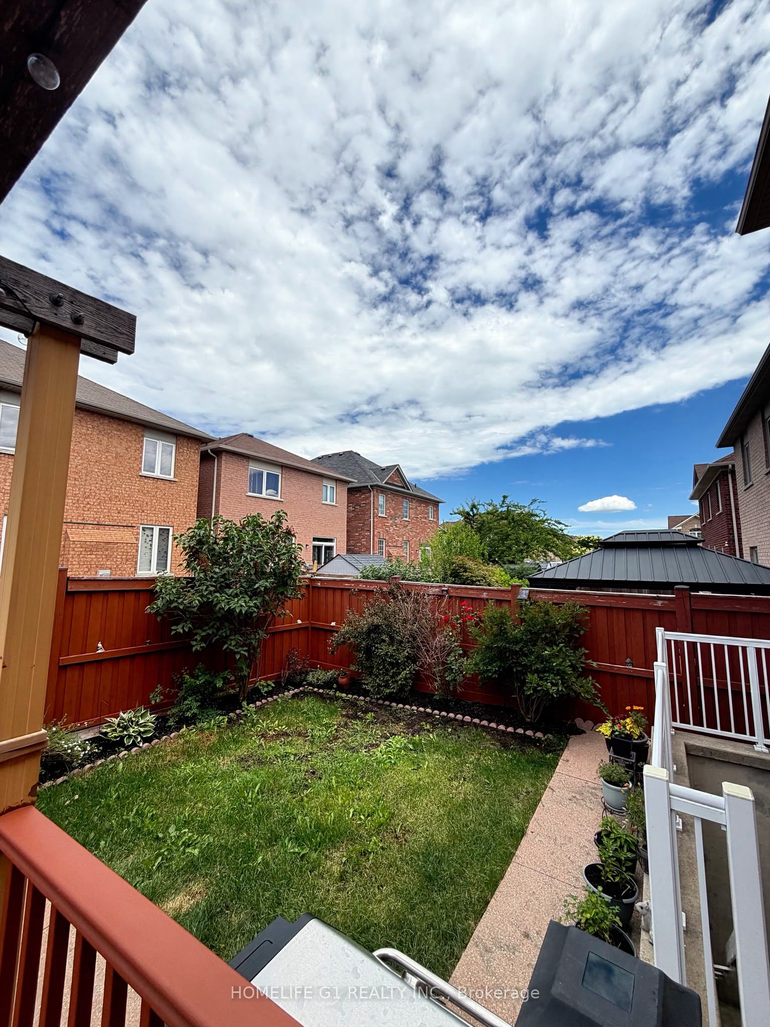 62 Dewside Drive E Property Photo 30