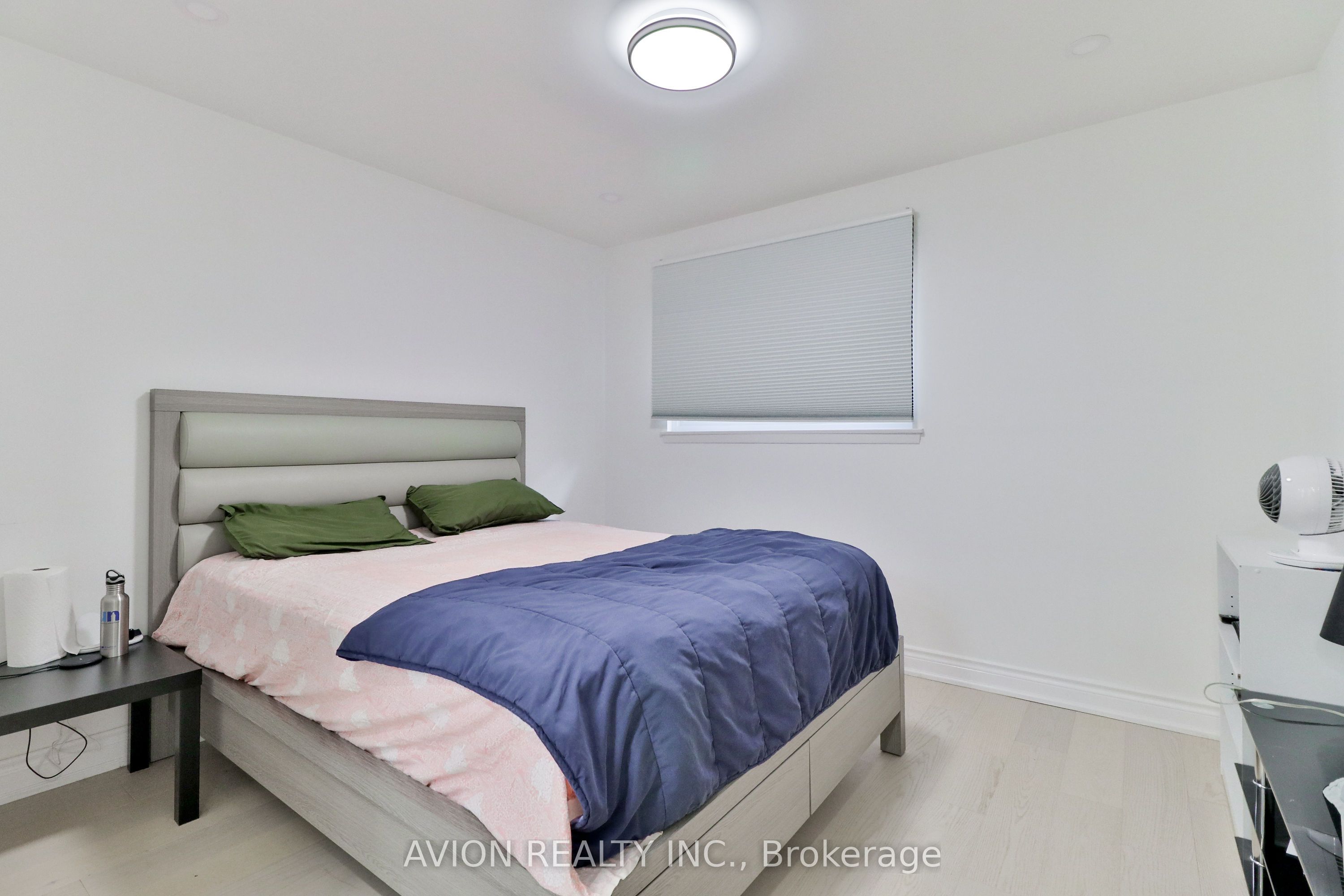 128 Rutherford Road N Property Photo 18