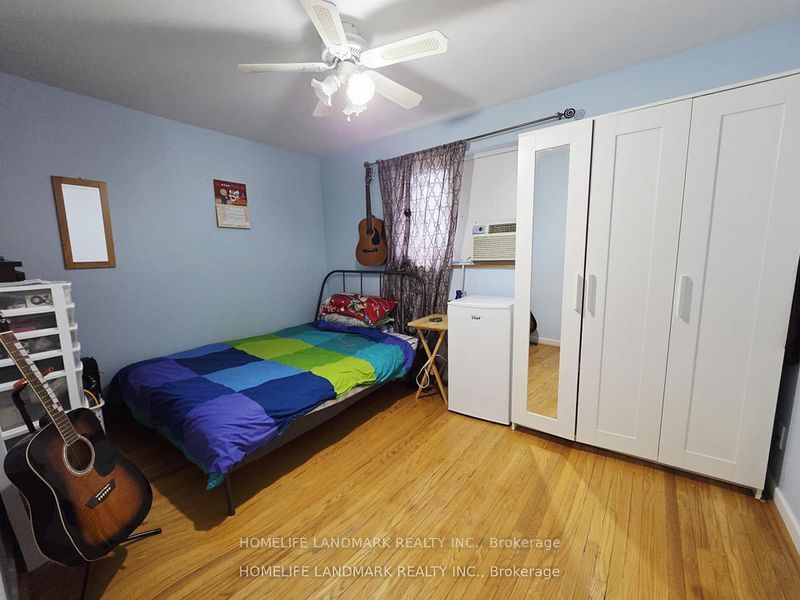 7 Burtonwood Crescent Property Photo 8