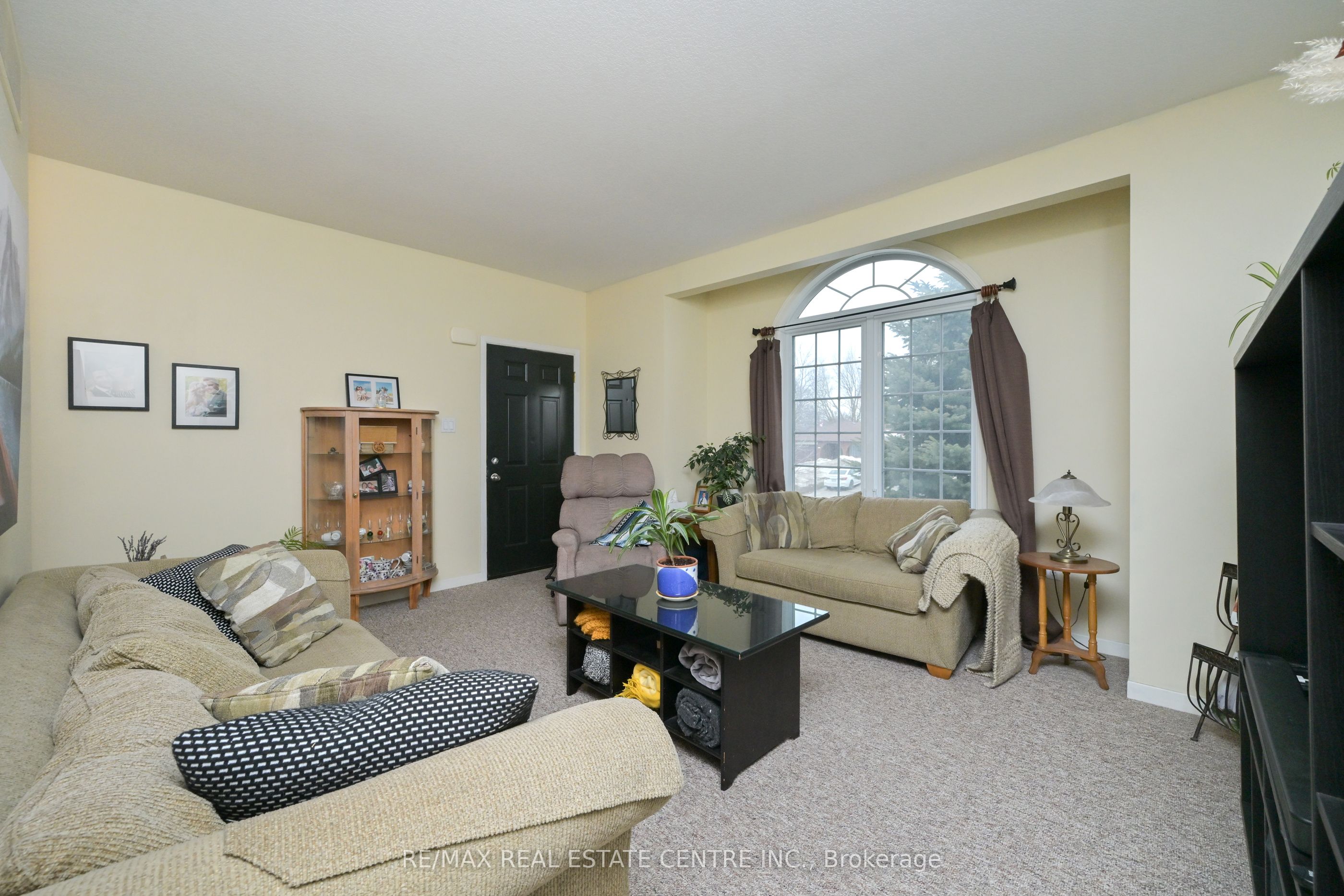 300 A Broadway Property Photo 7