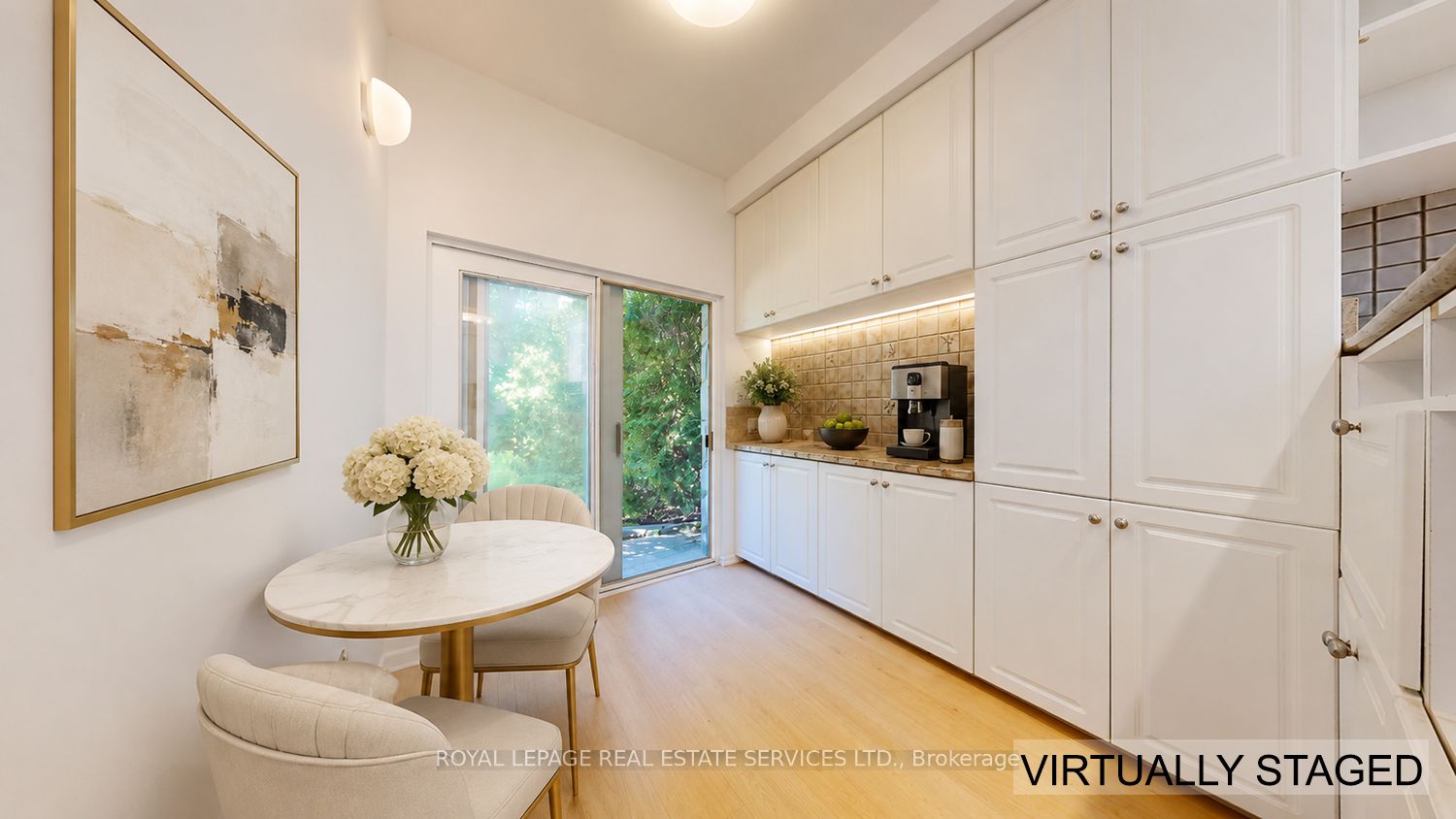 31 Burnhamthorpe Park Boulevard Property Photo 18