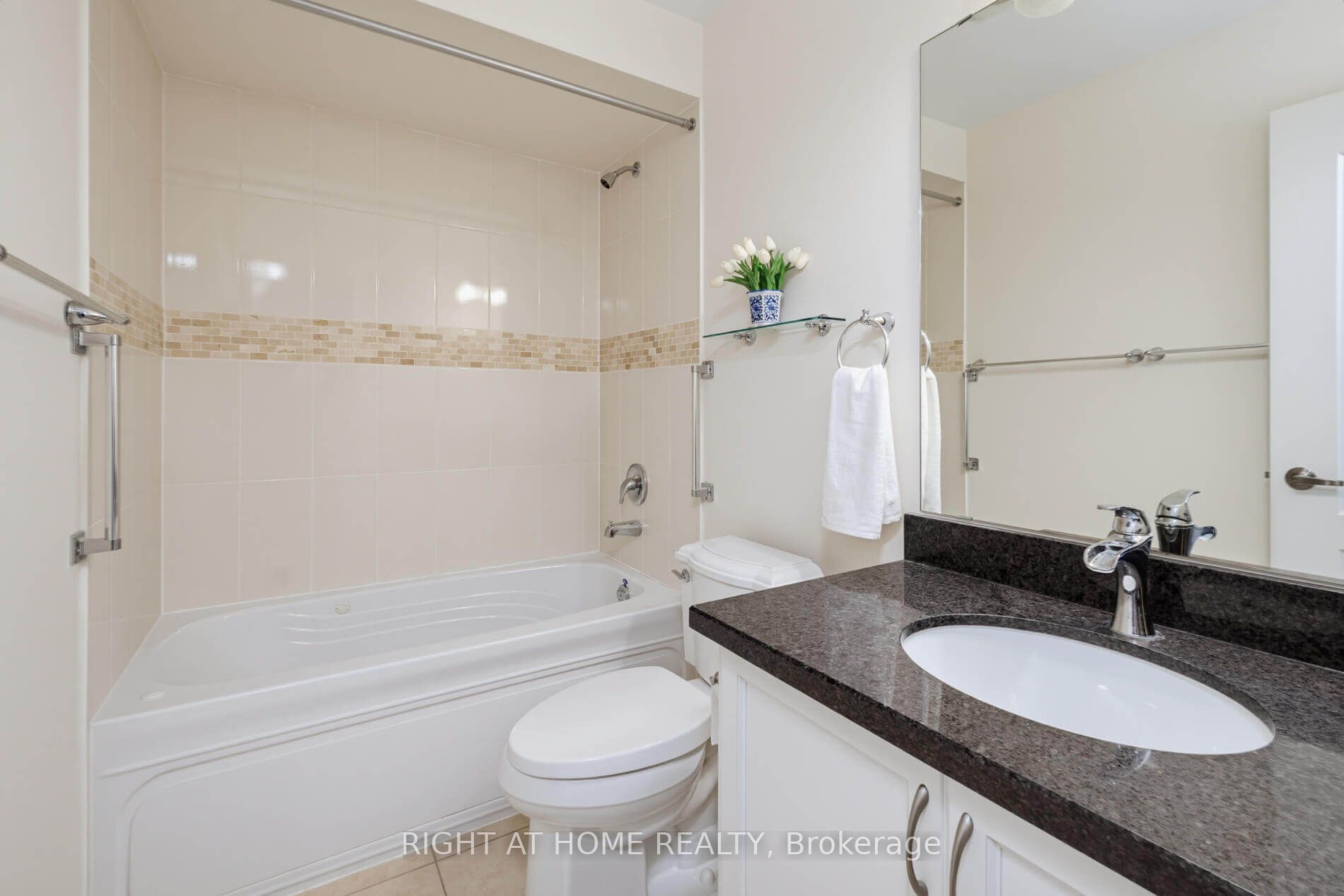 39 Lacorra Way Property Photo 19