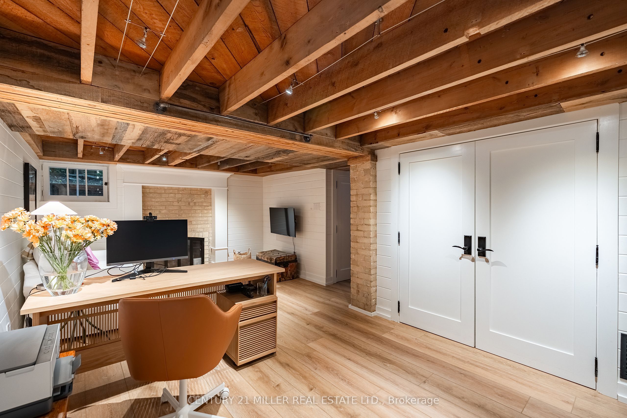 32 Park Avenue Property Photo 29