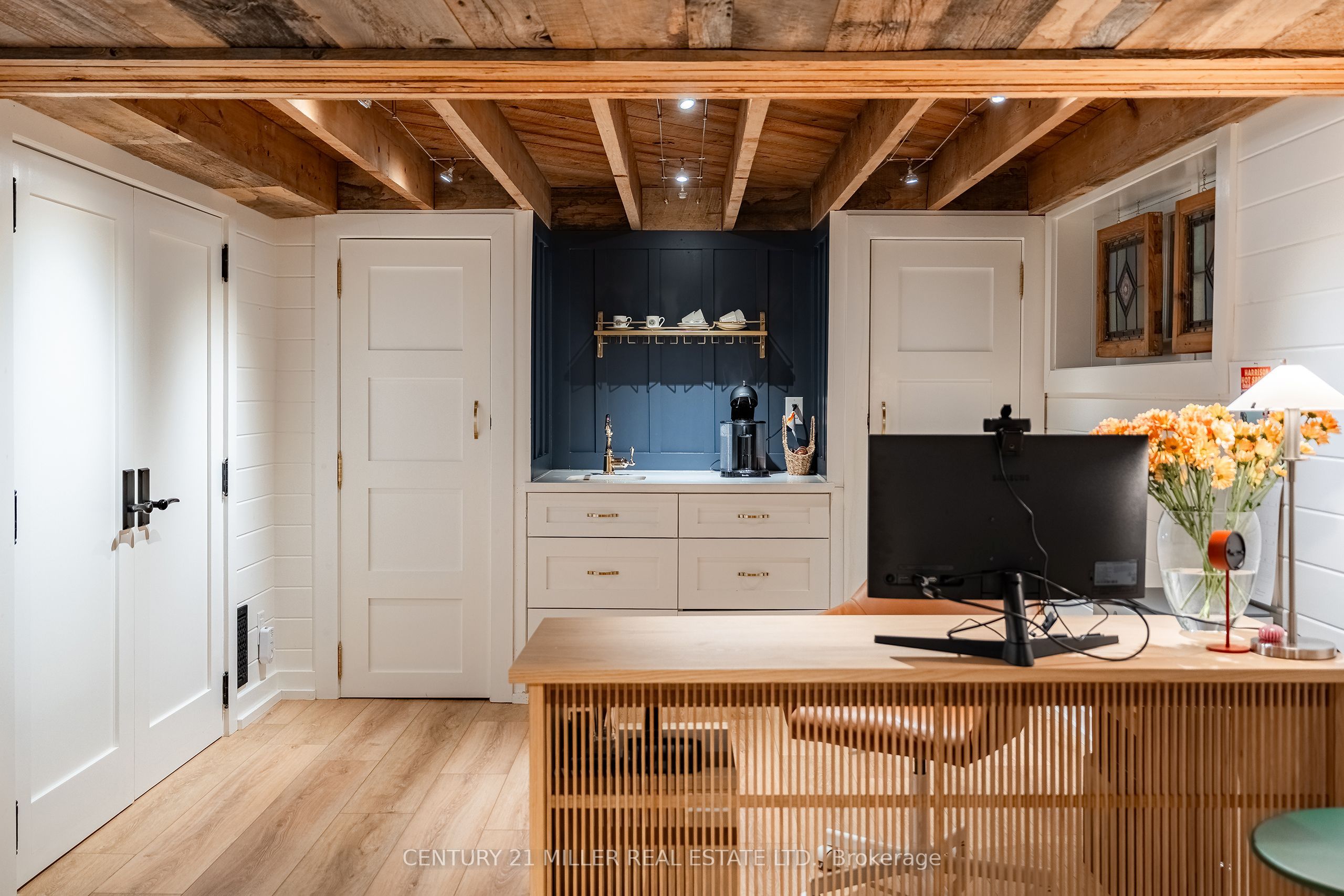 32 Park Avenue Property Photo 32