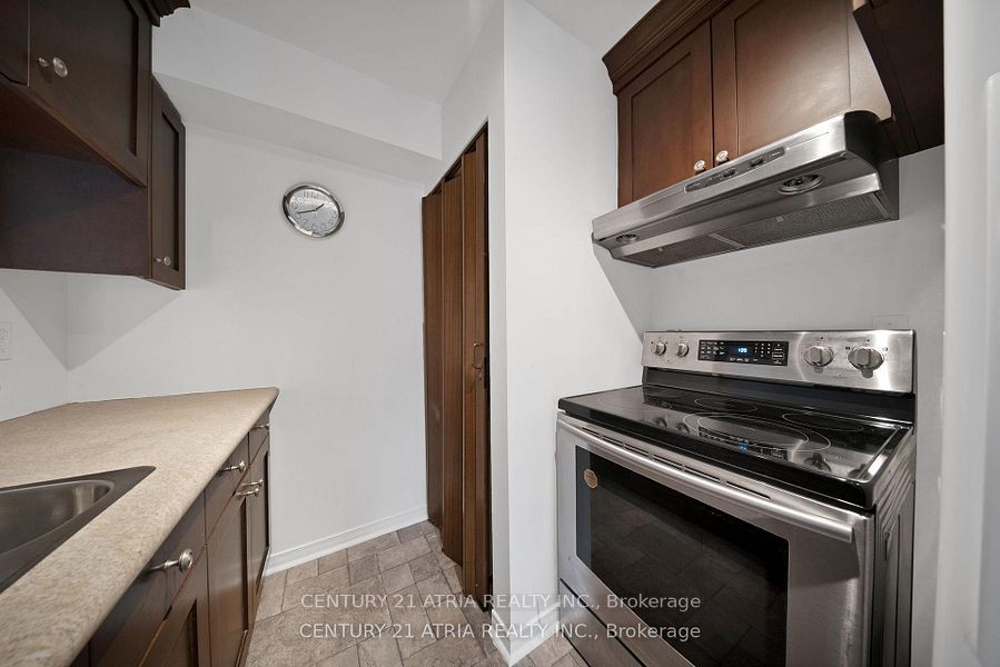 1450 Glen Abbey Gate 212 Property Photo 19