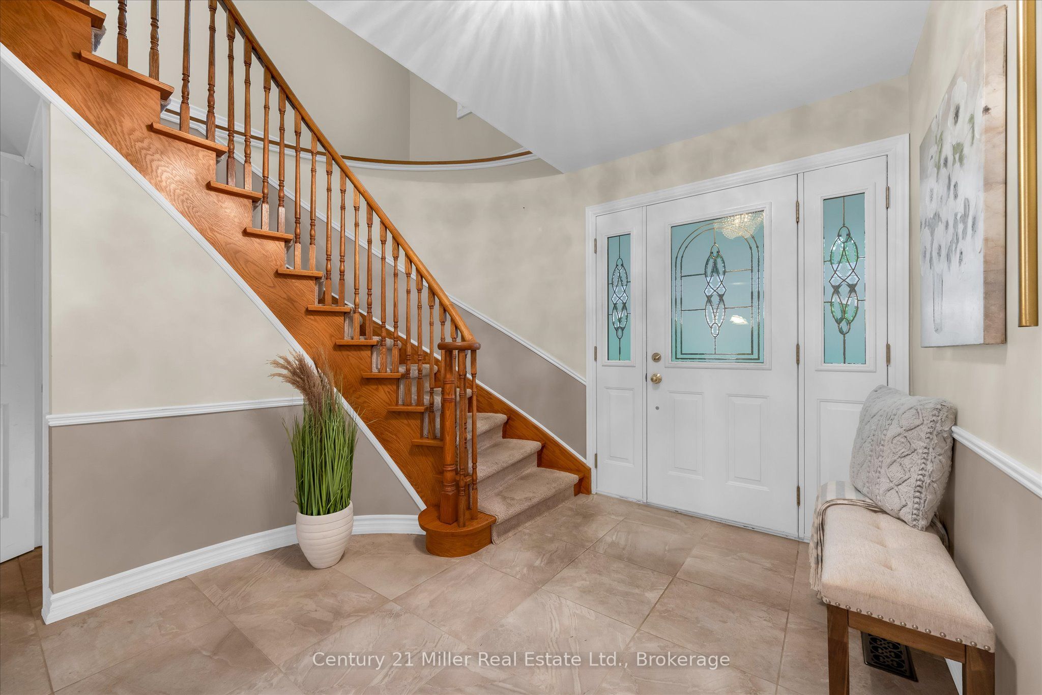 1482 Caulder Drive Property Photo 4