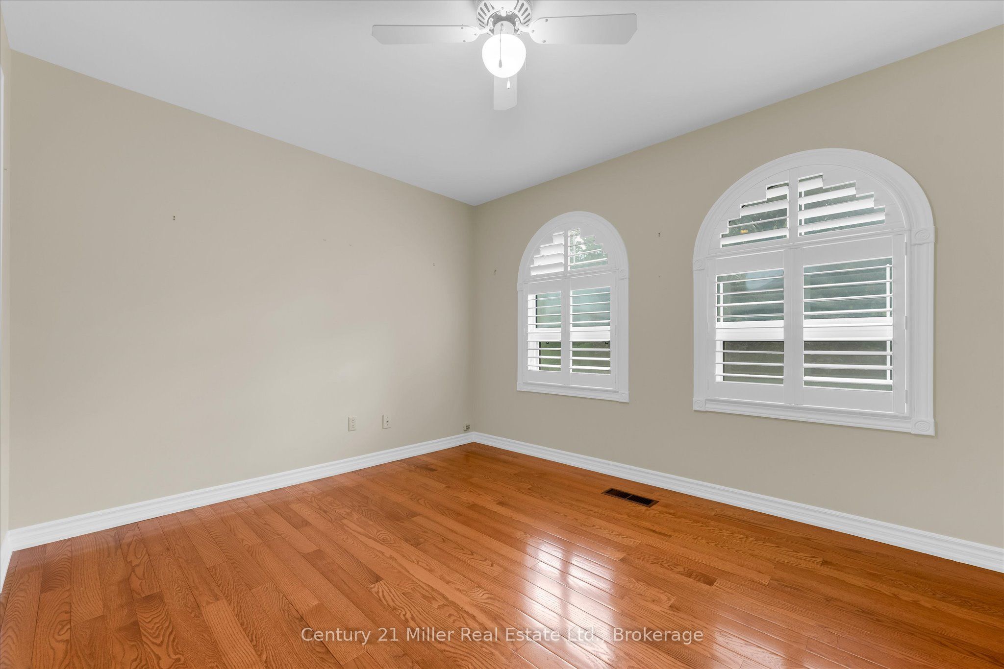 1482 Caulder Drive Property Photo 22