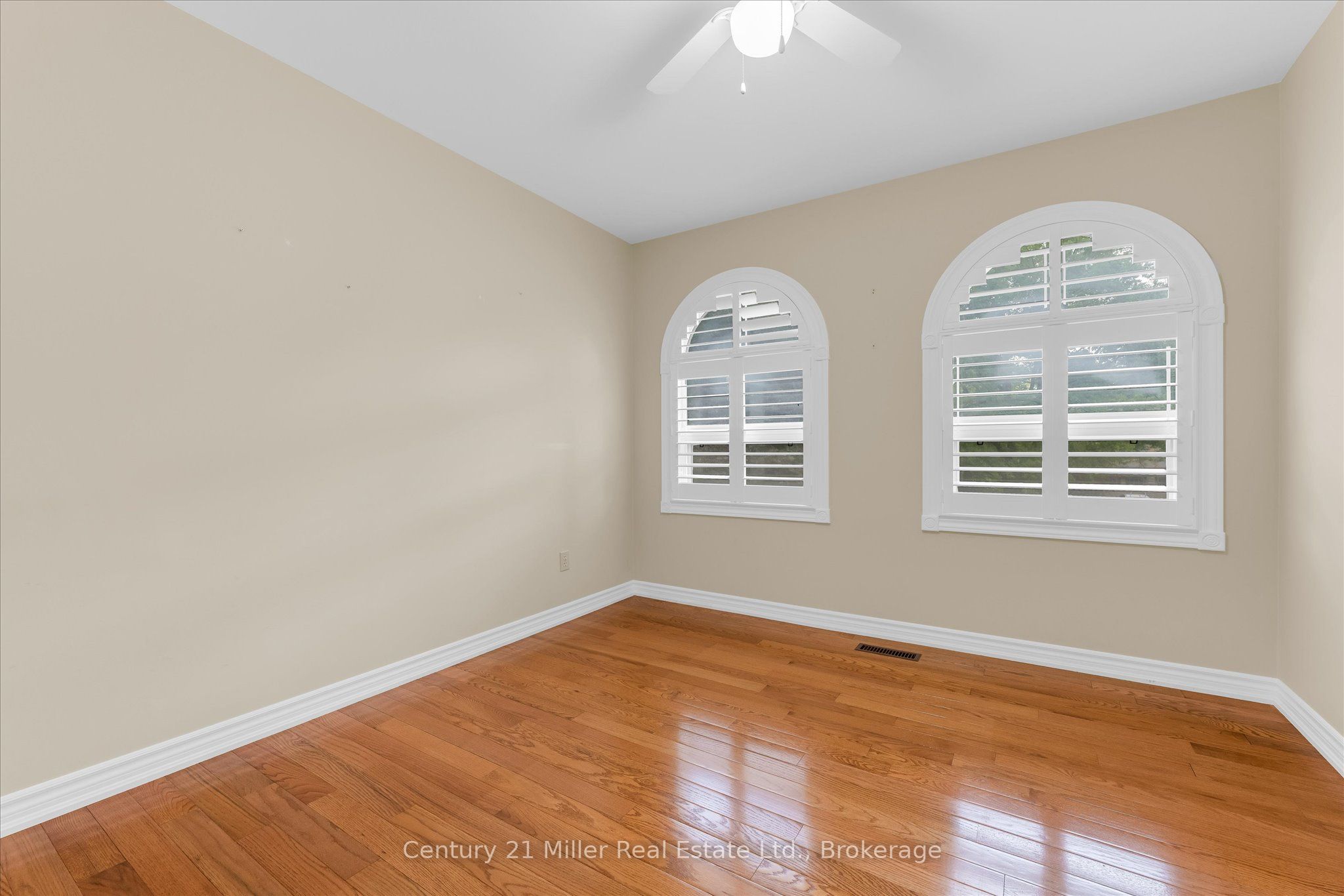 1482 Caulder Drive Property Photo 29