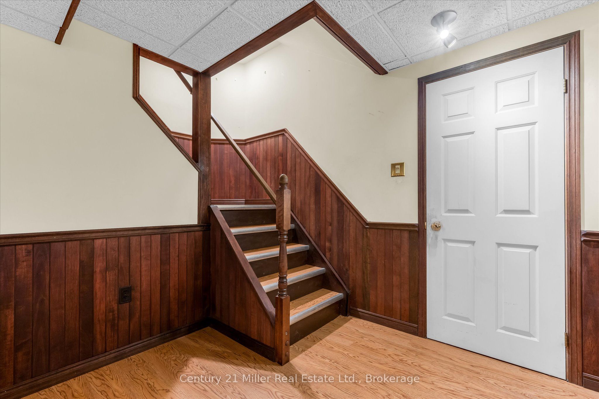 1482 Caulder Drive Property Photo 35