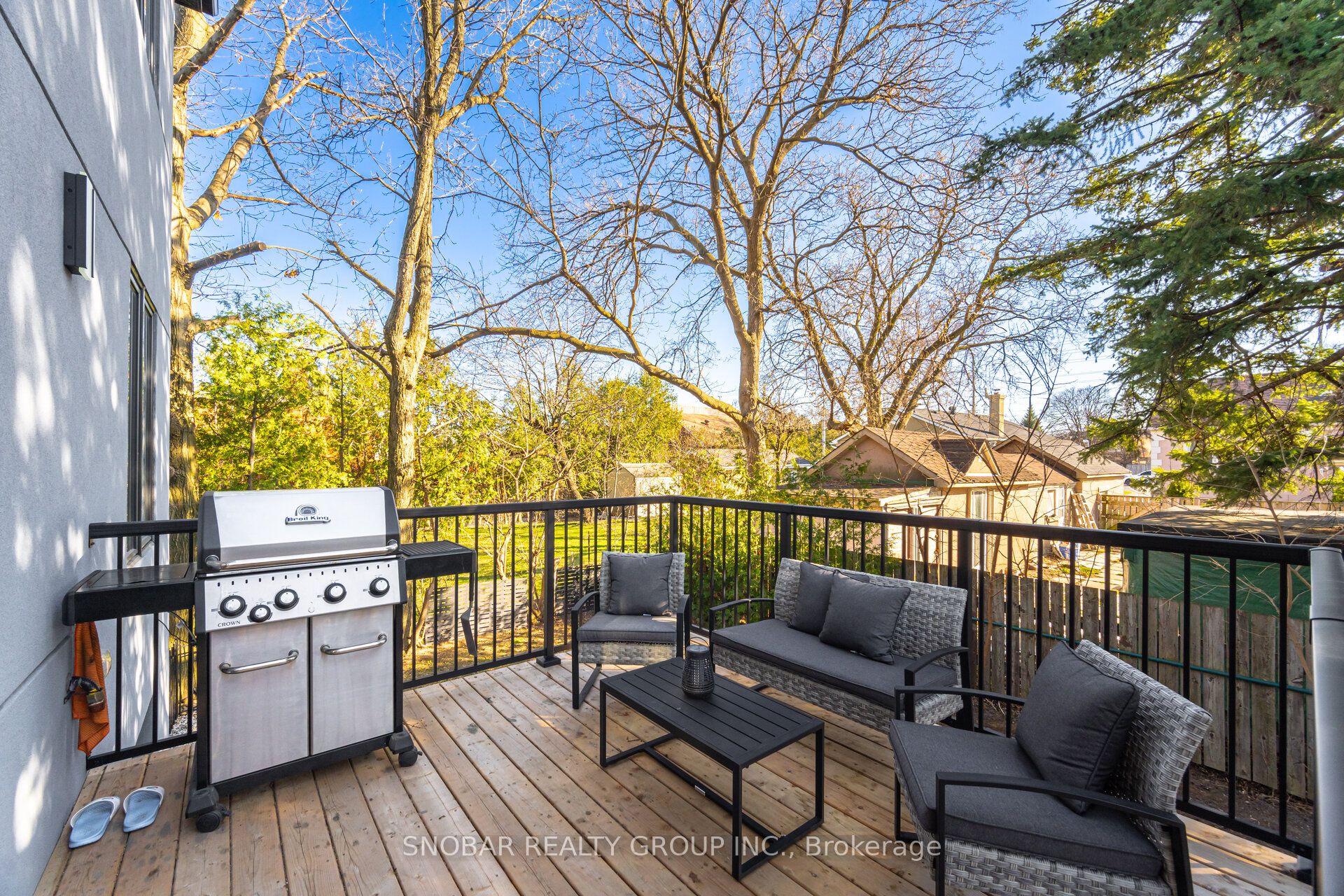 720 Hillman Crescent Property Photo 39