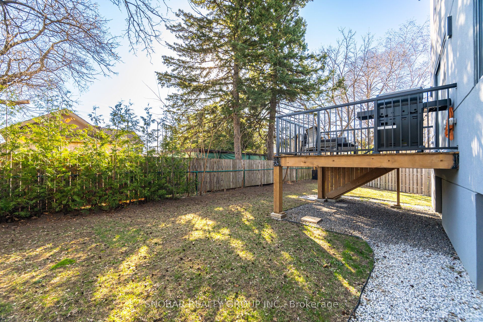 720 Hillman Crescent Property Photo 41