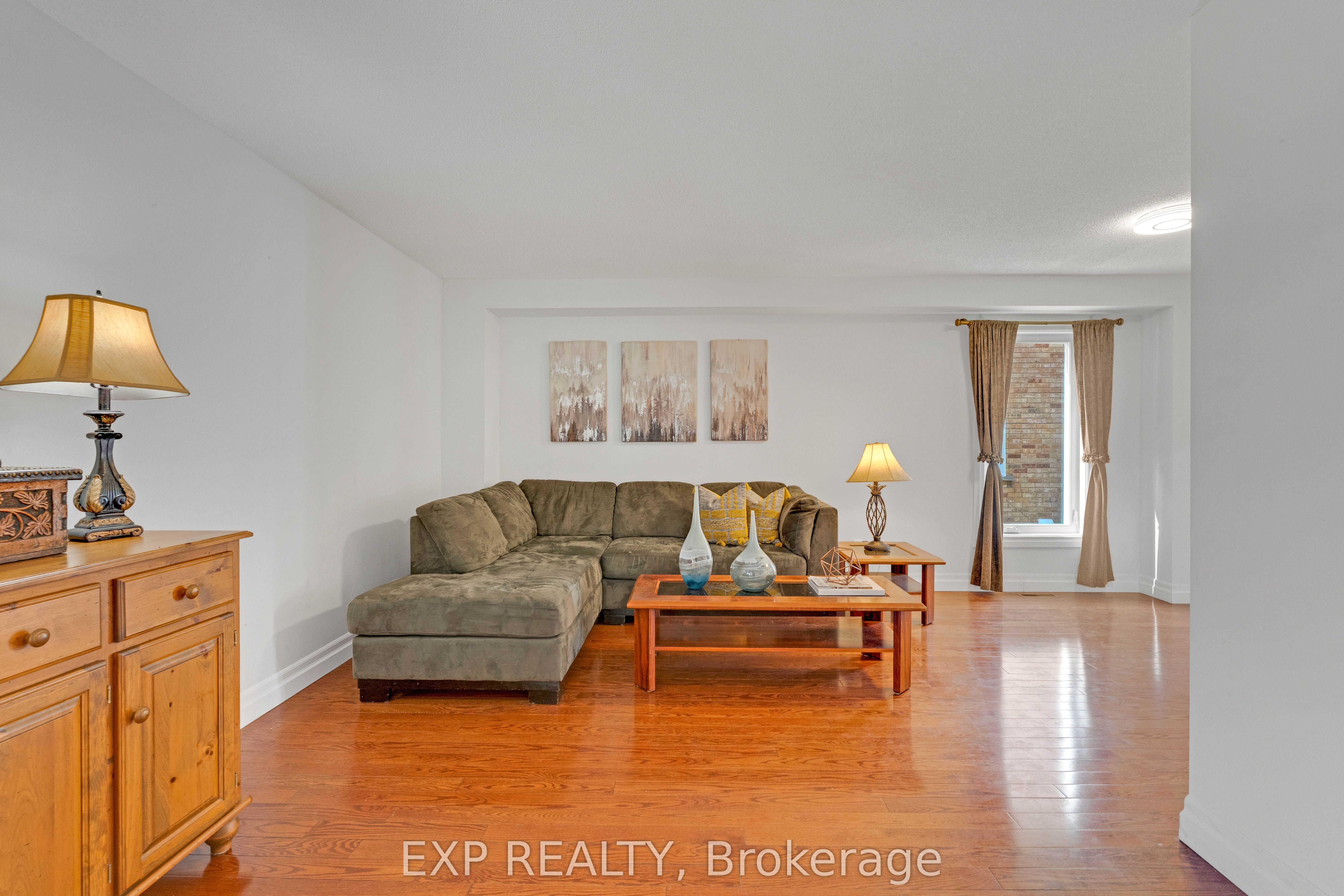 1471 Pickwick Drive Property Photo 6