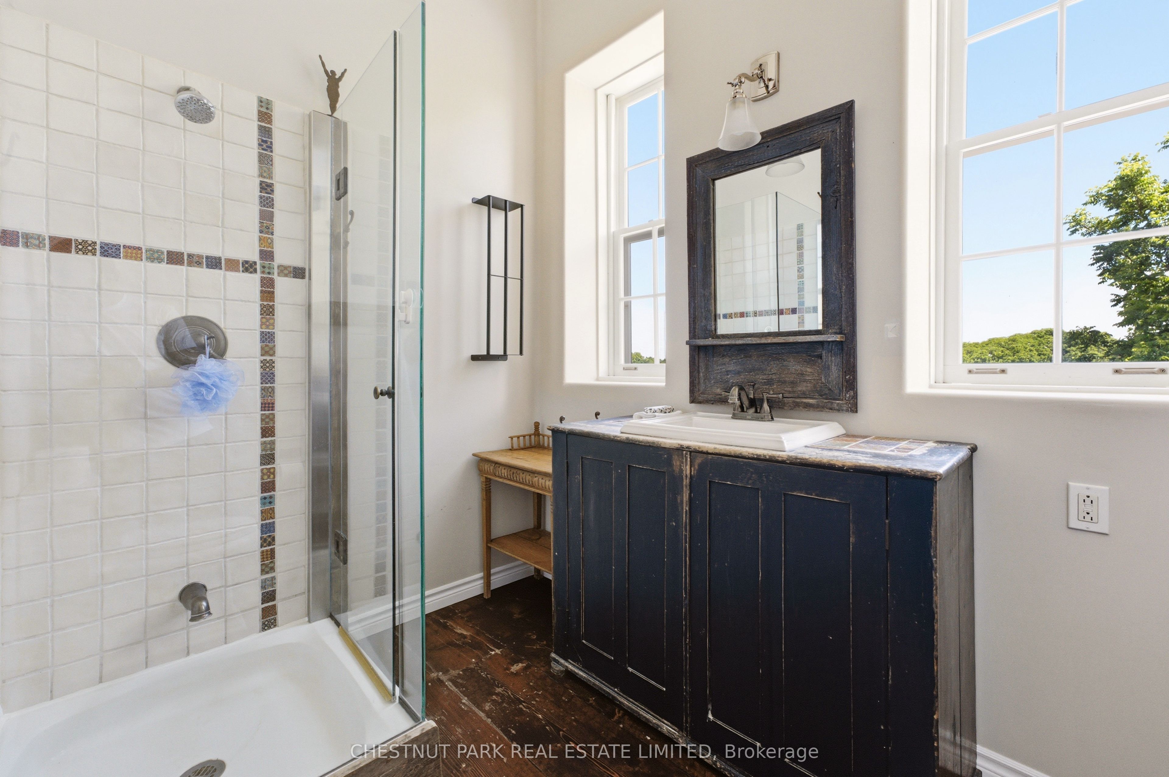 6115 Guelph Line Property Photo 17
