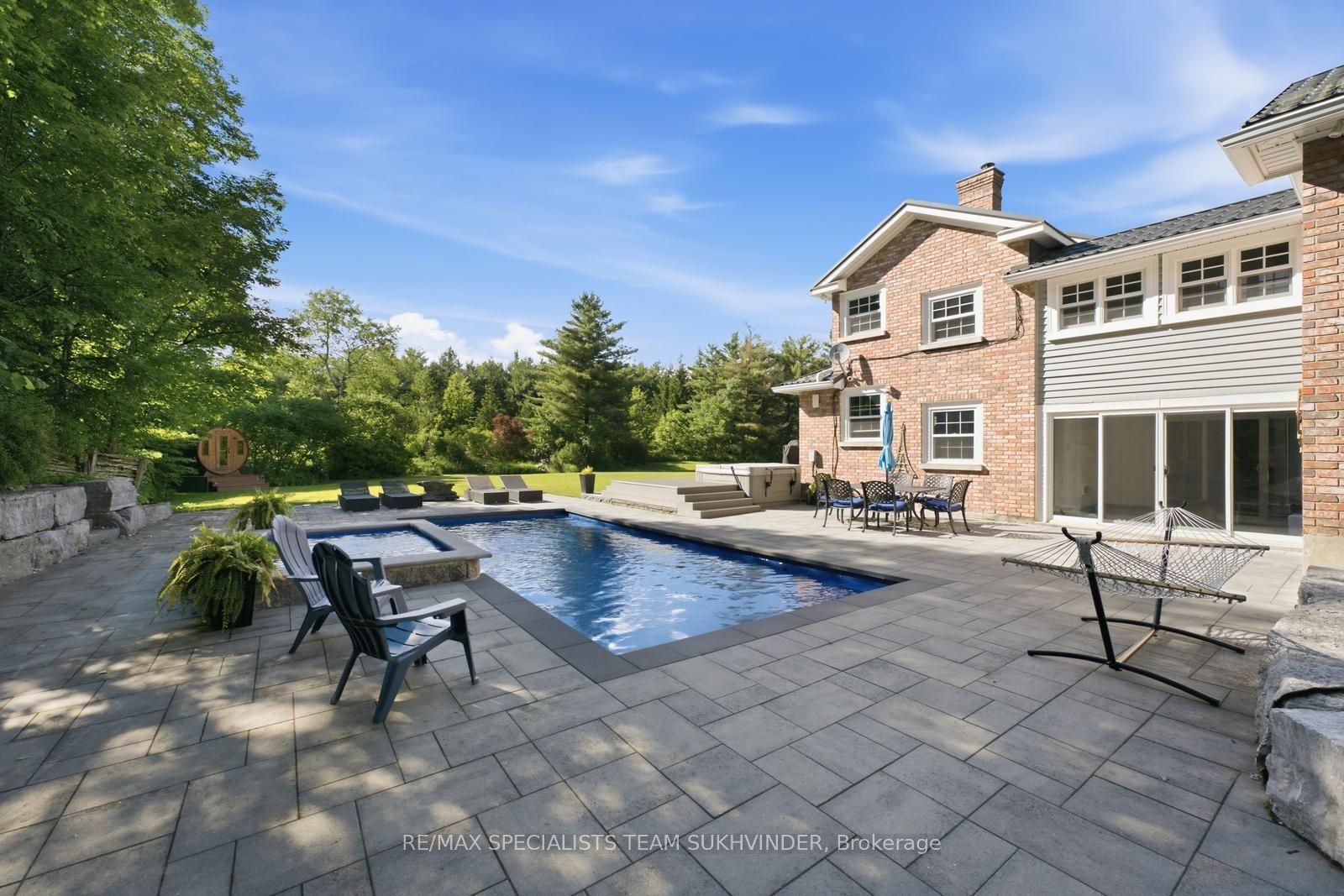 13232 Fifth Line Property Photo 6