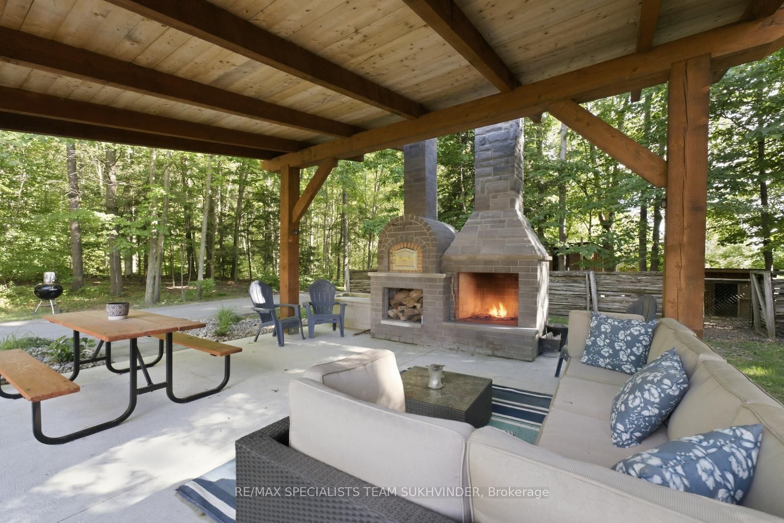 13232 Fifth Line Property Photo 8