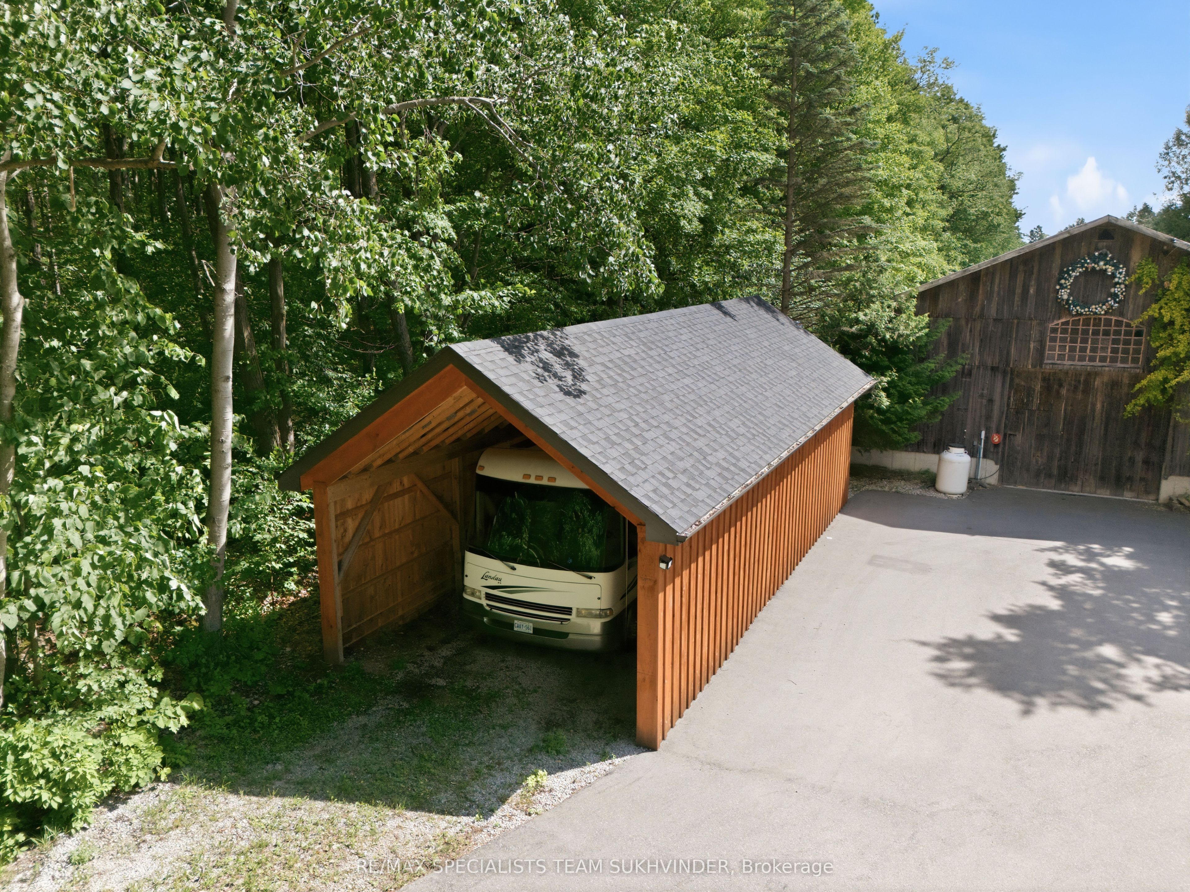 13232 Fifth Line Property Photo 9