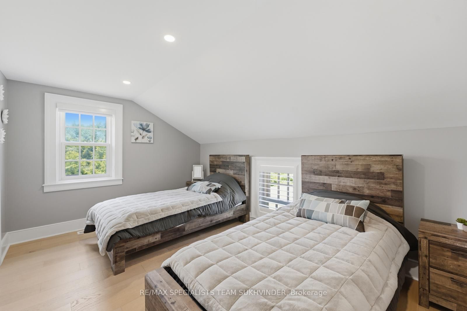 13232 Fifth Line Property Photo 32